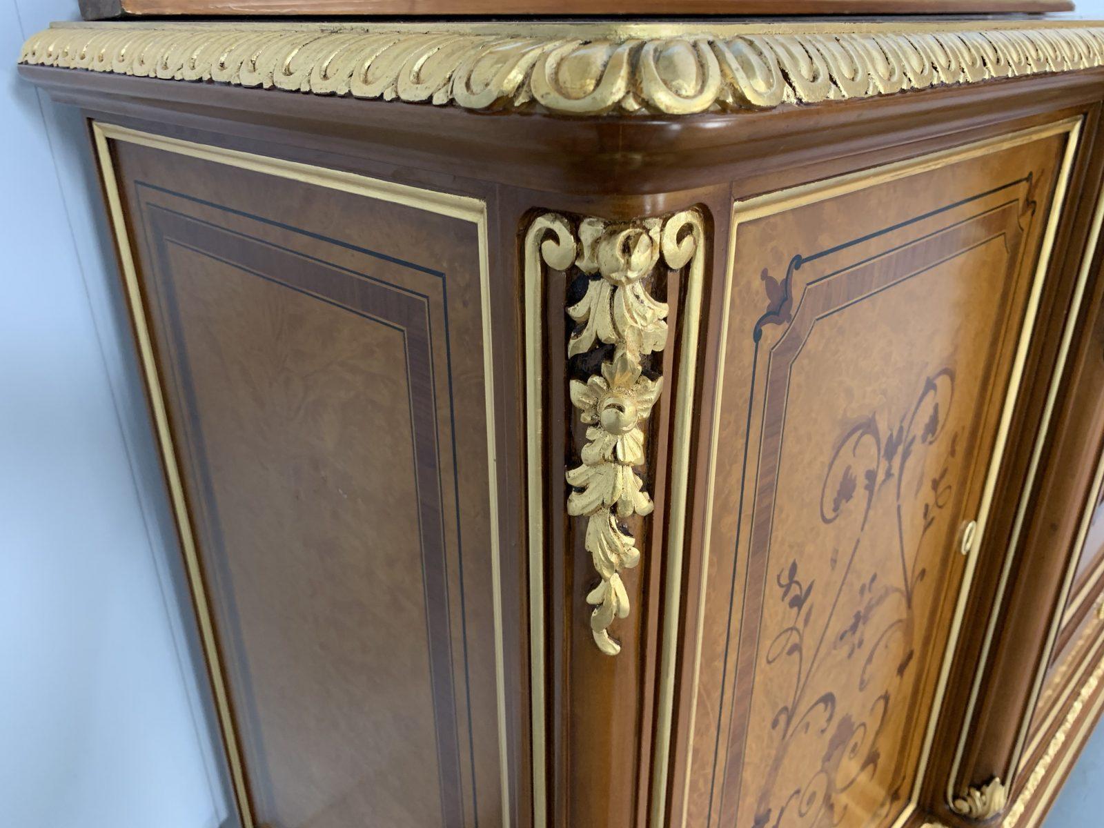 Pair of Asnaghi Inlaid Marquetry Breakfront Cabinets Commodes with Mirrors For Sale 2