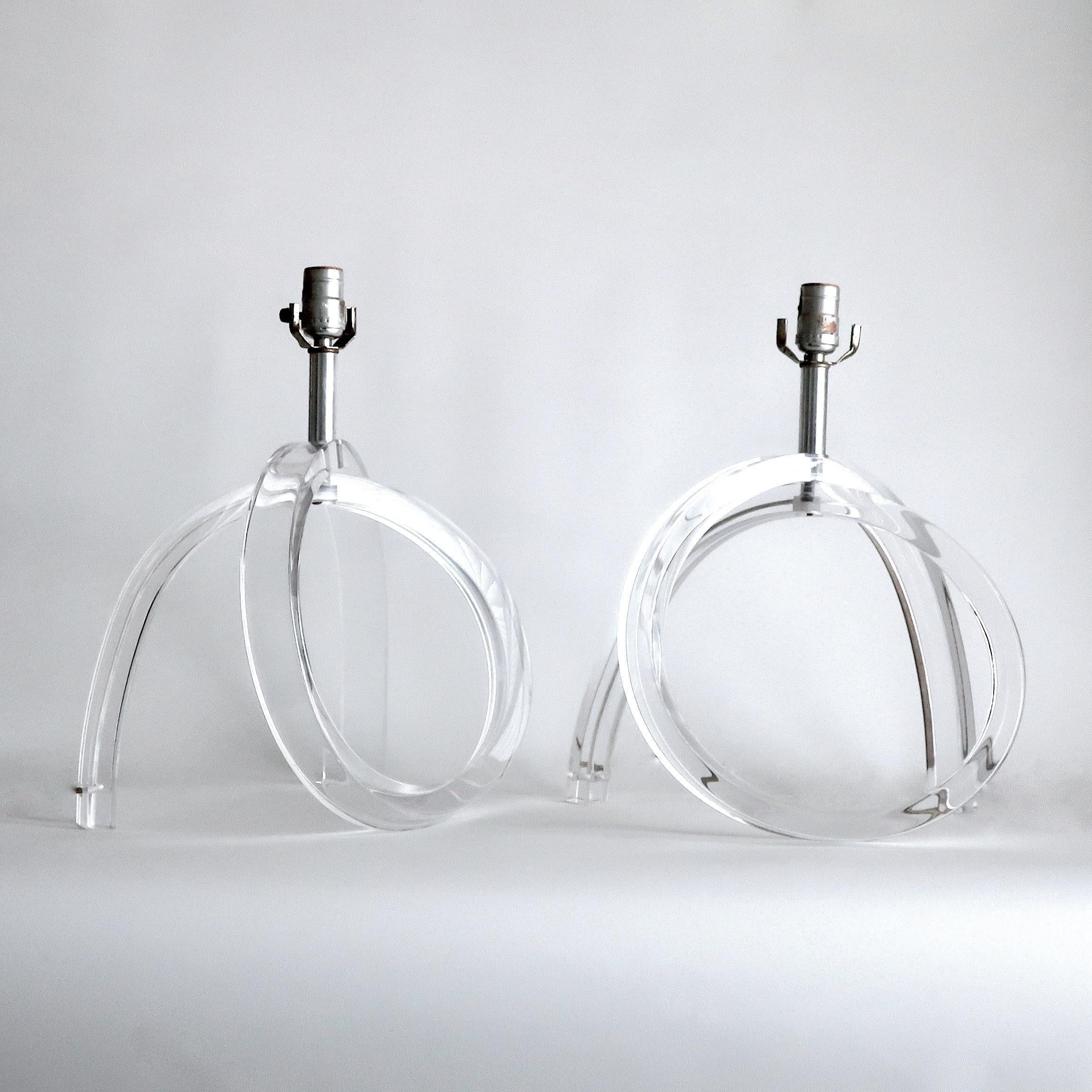 Late 20th Century Pair of Astrolite Lucite Lamps, Herb Ritts Sr., Clear Acrylic Pretzel Lighting For Sale