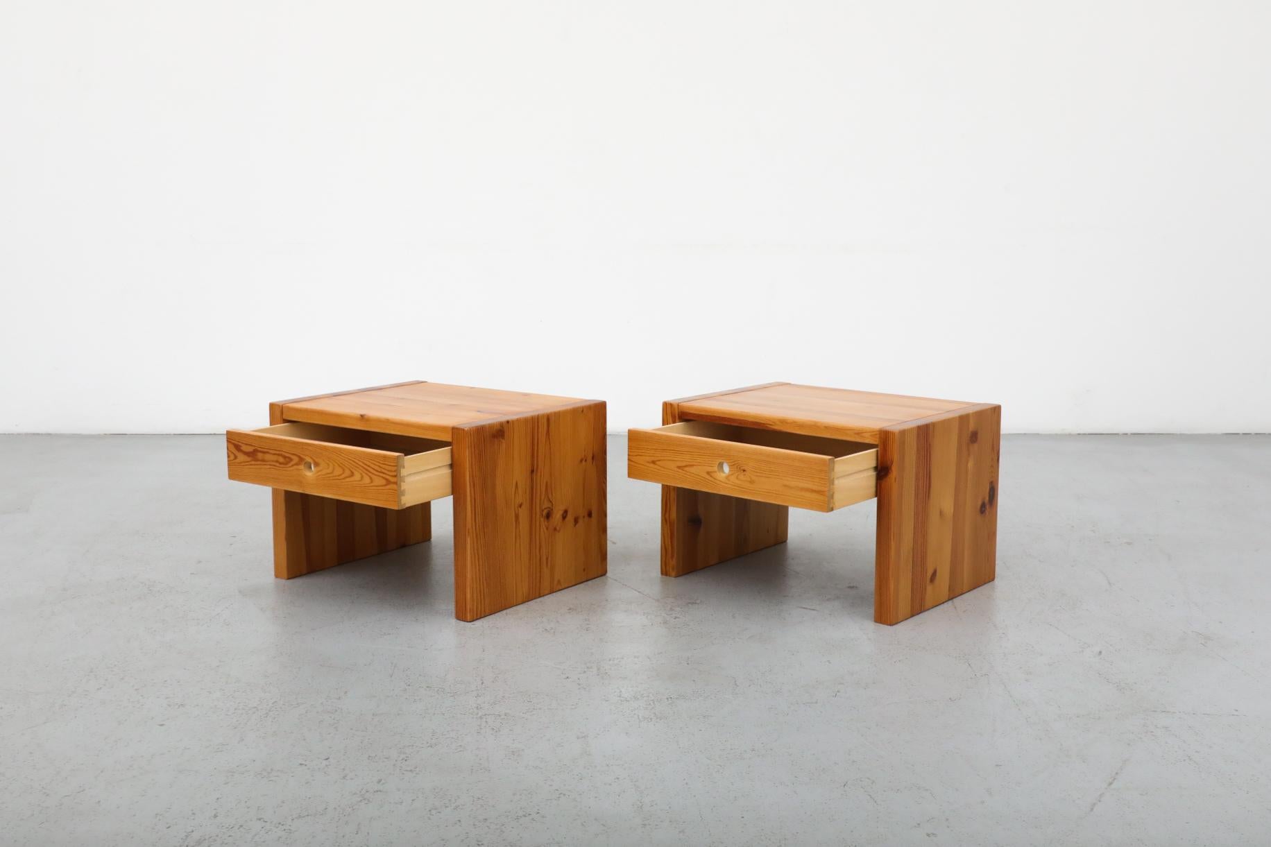 Pair of Ate Van Apeldoorn Pine Side Tables or Night Stands with Drawers In Good Condition In Los Angeles, CA