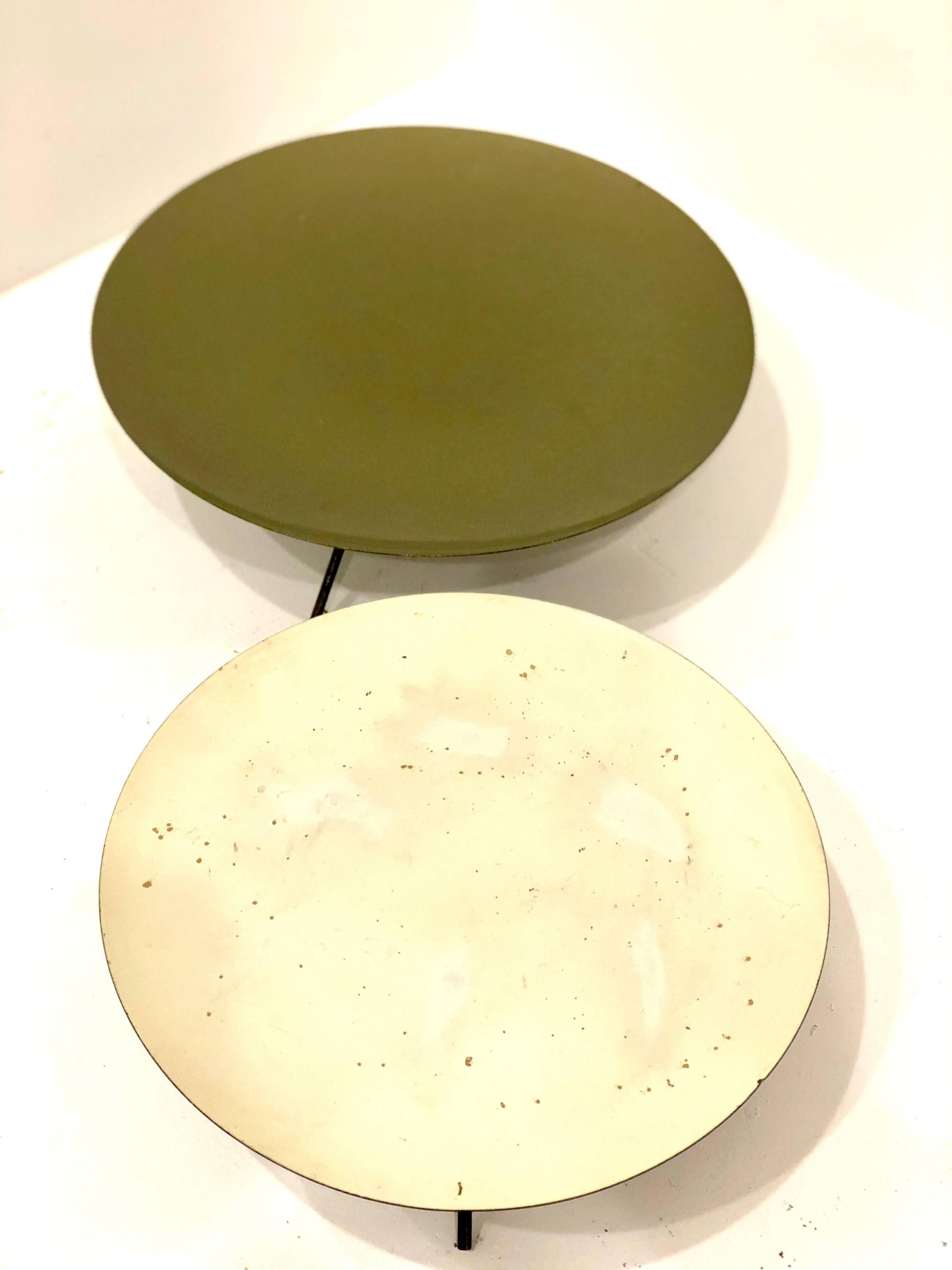 American Pair of Atomic Age Enameled Metal Serving Trays by Trend of California Design