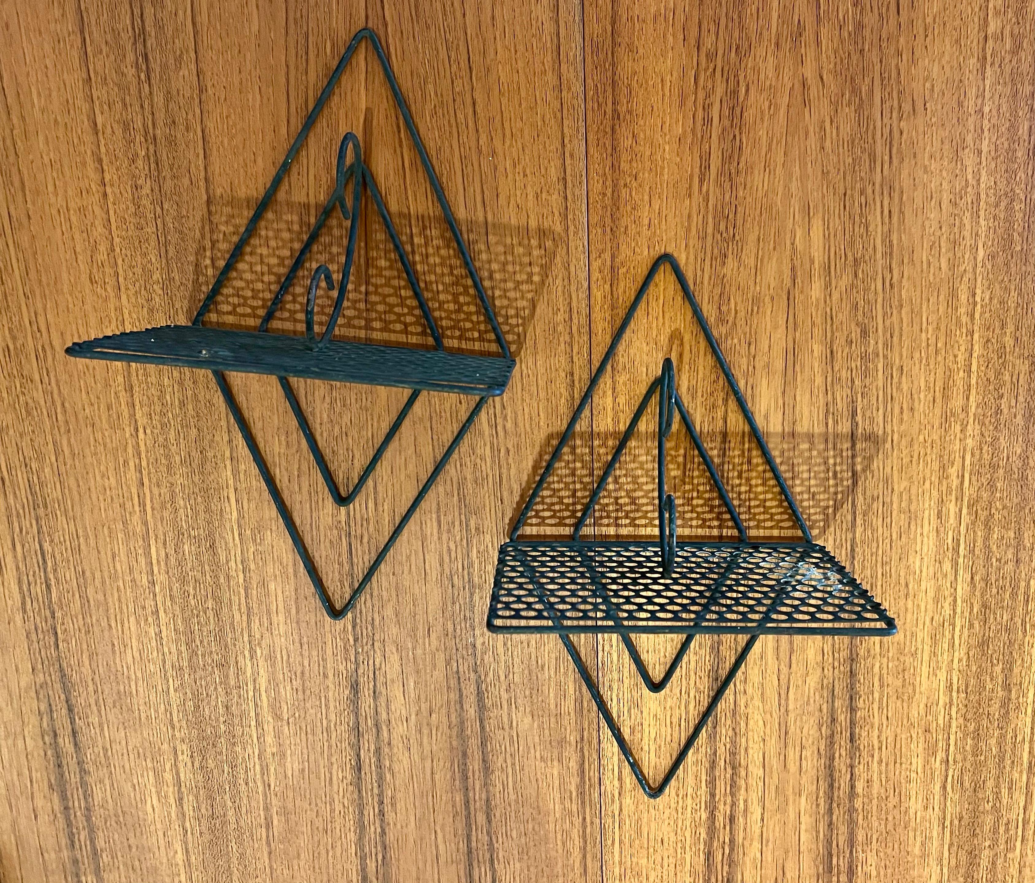 Pair of Atomic Age Mid Century Metal Decorative Shelves In Good Condition In San Diego, CA