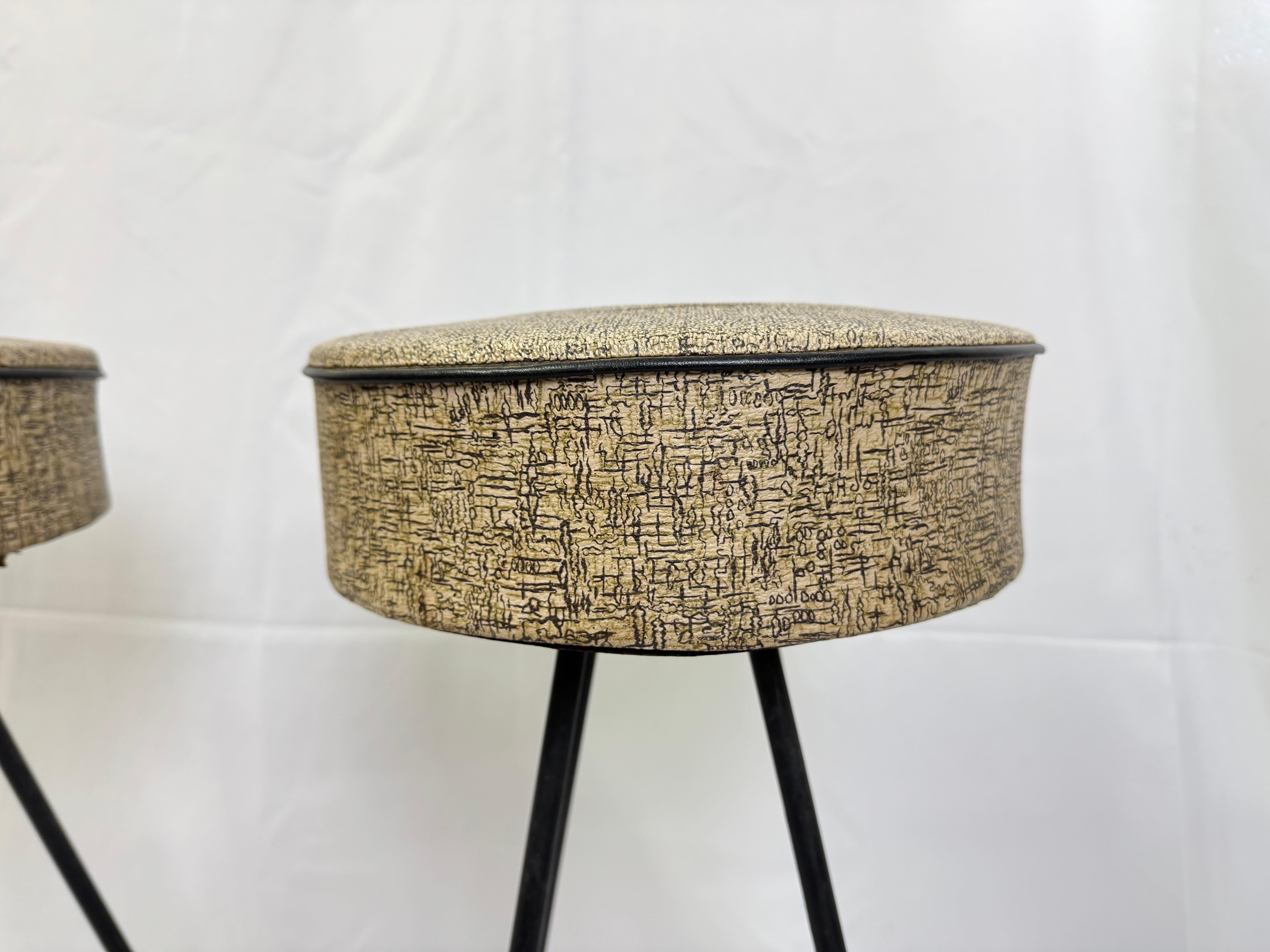 Pair of Atomic Bar stools in the style of Frederic Weinberg For Sale 5