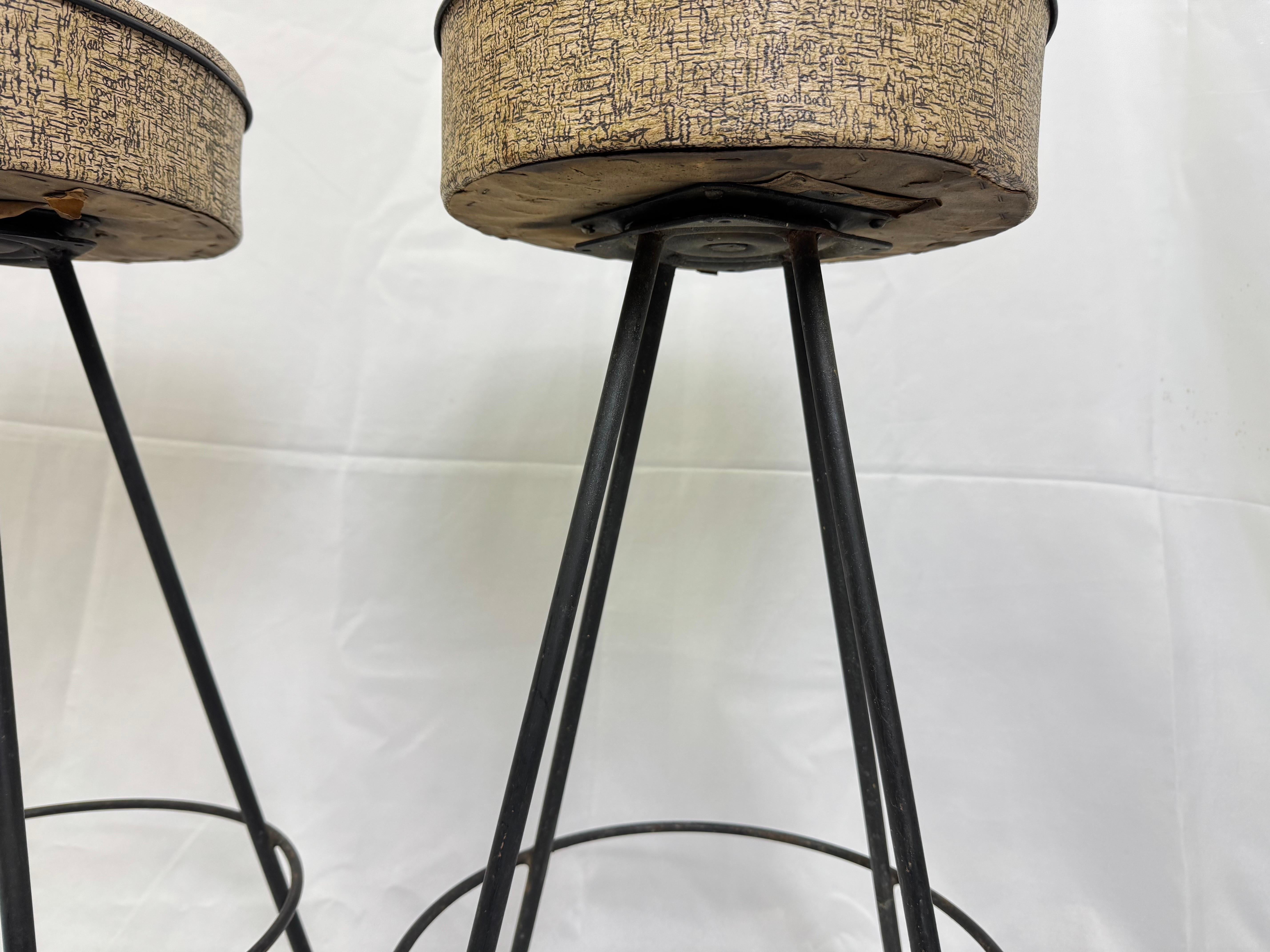 Pair of Atomic Bar stools in the style of Frederic Weinberg For Sale 11