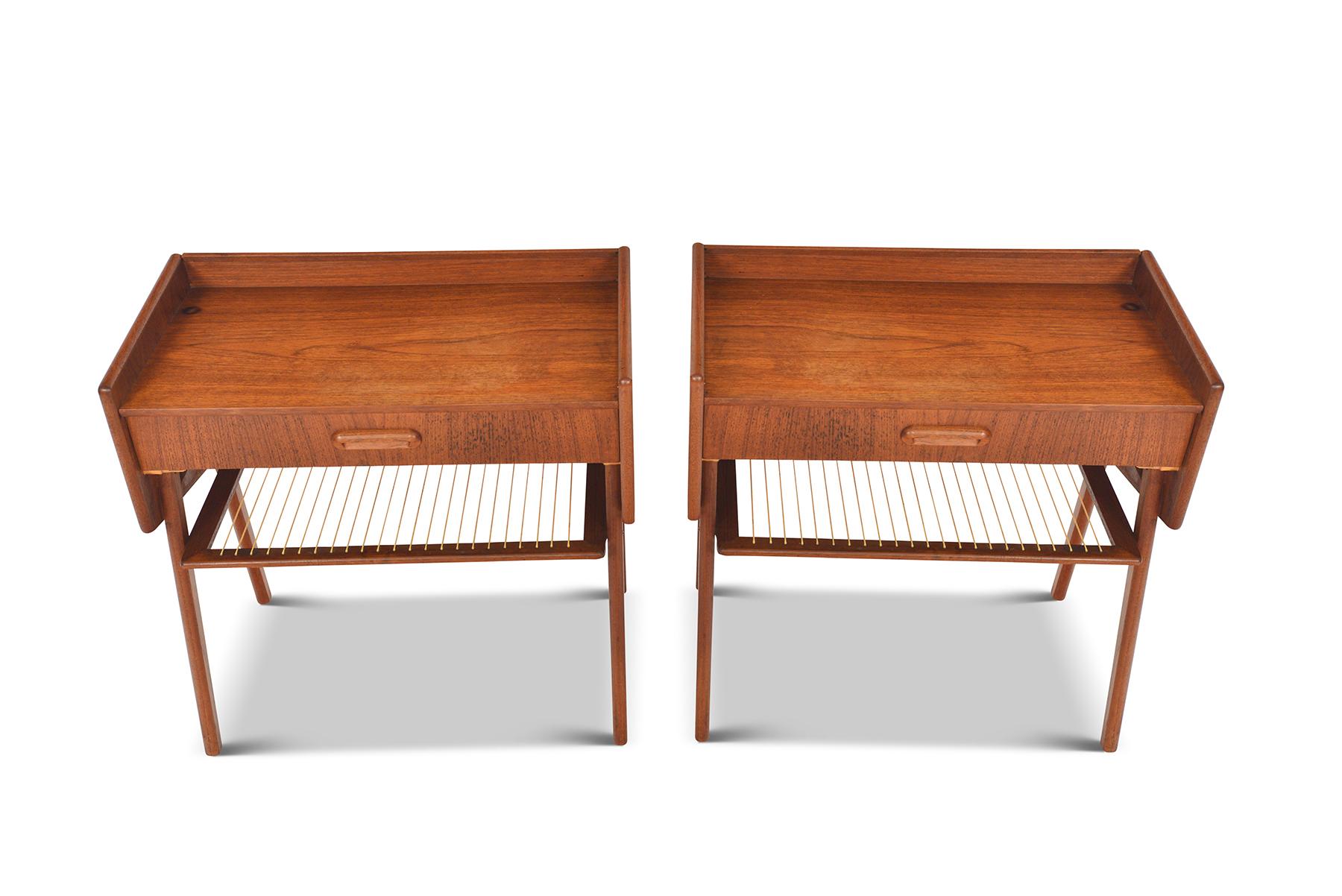 Mid-Century Modern Pair Of Atomic Teak Nightstands With Wire Racks