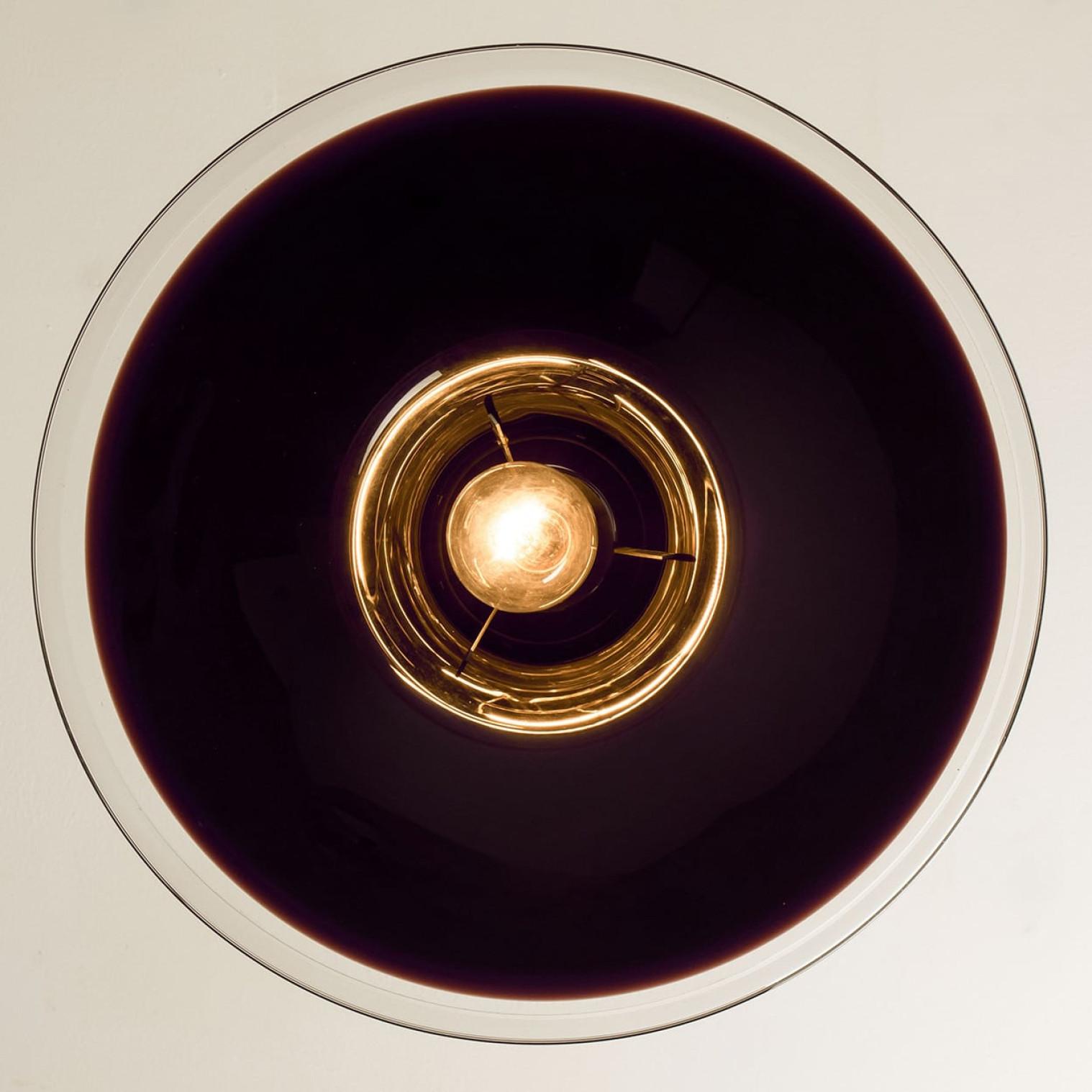 Fine XX secolo Coppia di lampade a sospensione Holmegaard color melanzana, 1970 in vendita