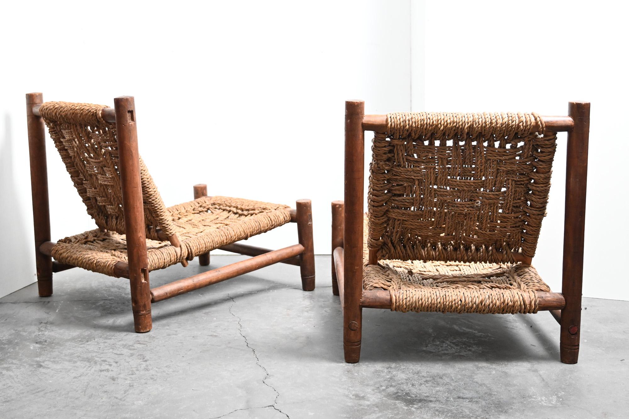 Paar niedrige Stühle Audoux Minet im Zustand „Gut“ im Angebot in Henley-on Thames, Oxfordshire