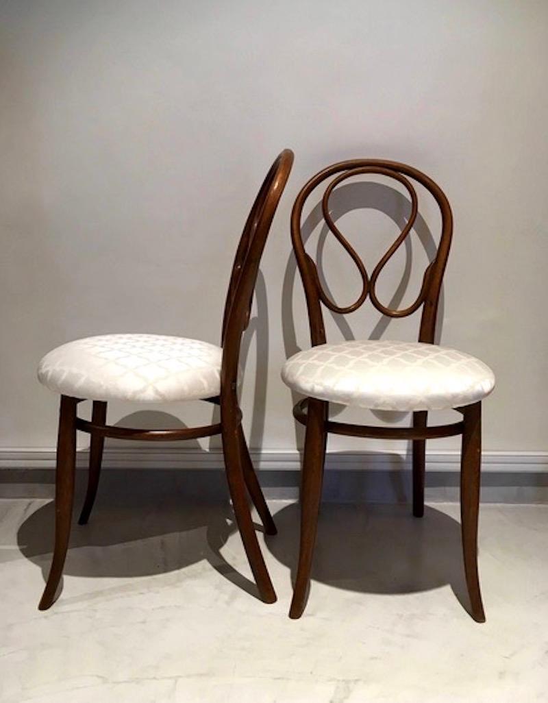 Vienna Secession Pair of August Thonet Bentwood Chairs by Thonet Bros For Sale