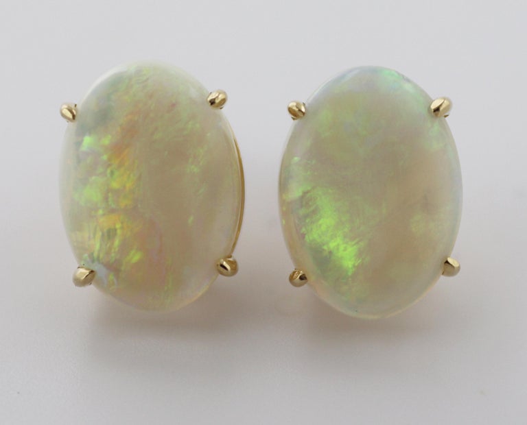 4-Prong Opal Stud Earrings