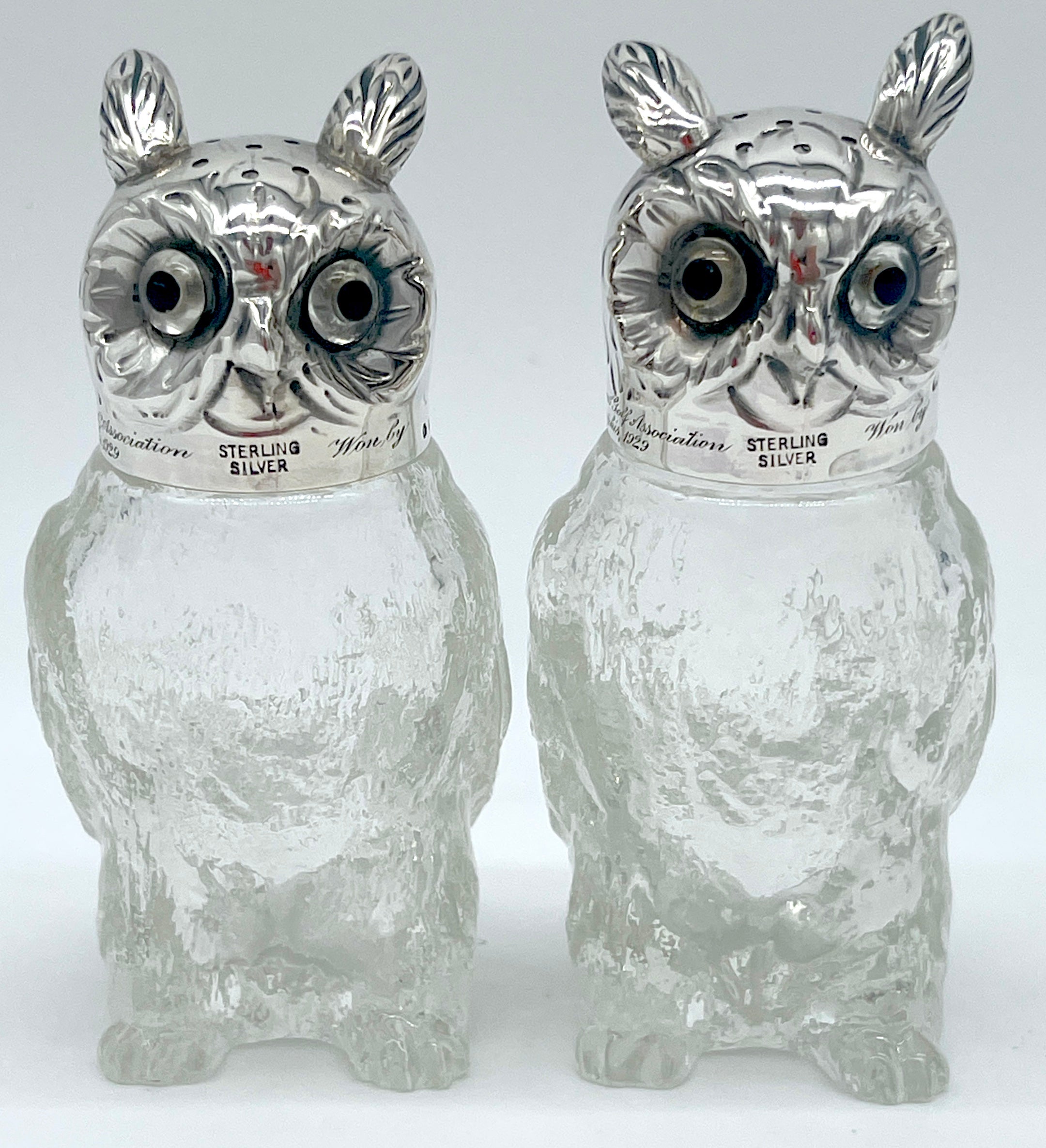 Pair of  Austrian Art Deco 'Rock Crystal' & Sterling Owl Salt & Pepper Shakers In Good Condition For Sale In West Palm Beach, FL