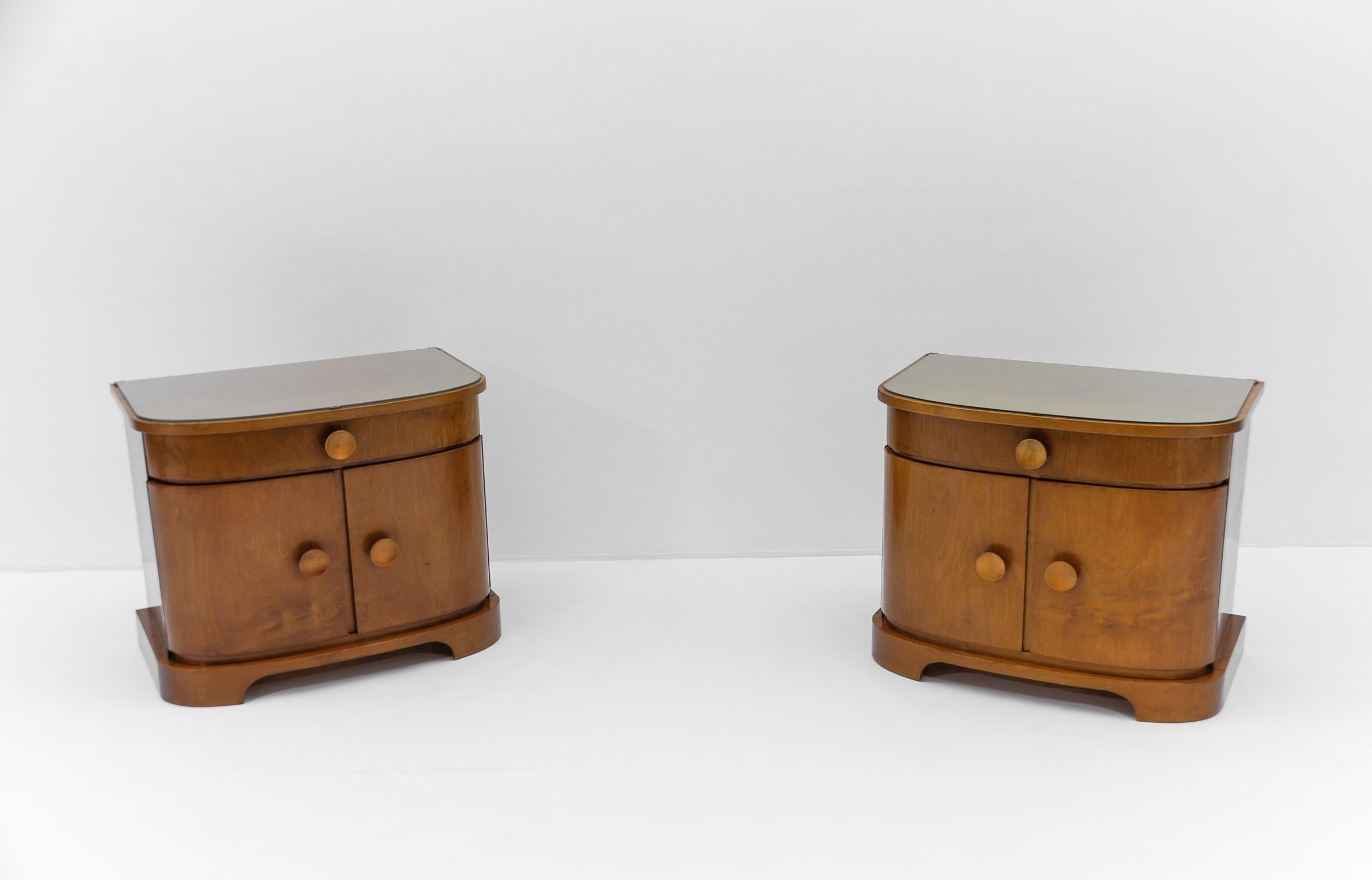 Mid-Century Modern Pair of austrian Art Deco wooden bedside tables, 1930s For Sale