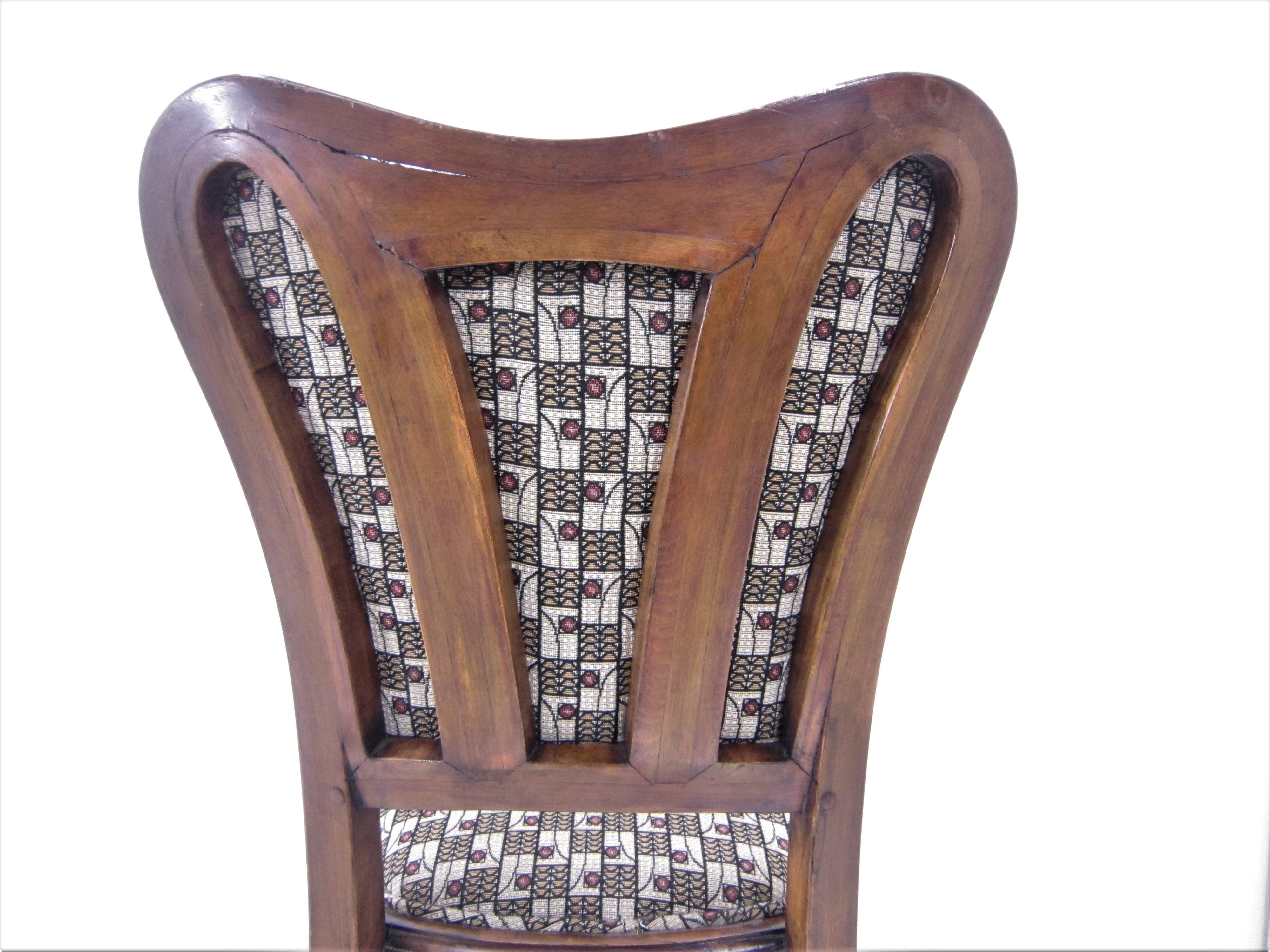 Pair of Austrian Art Nouveau Upholstered Bentwood Side Chairs For Sale 3