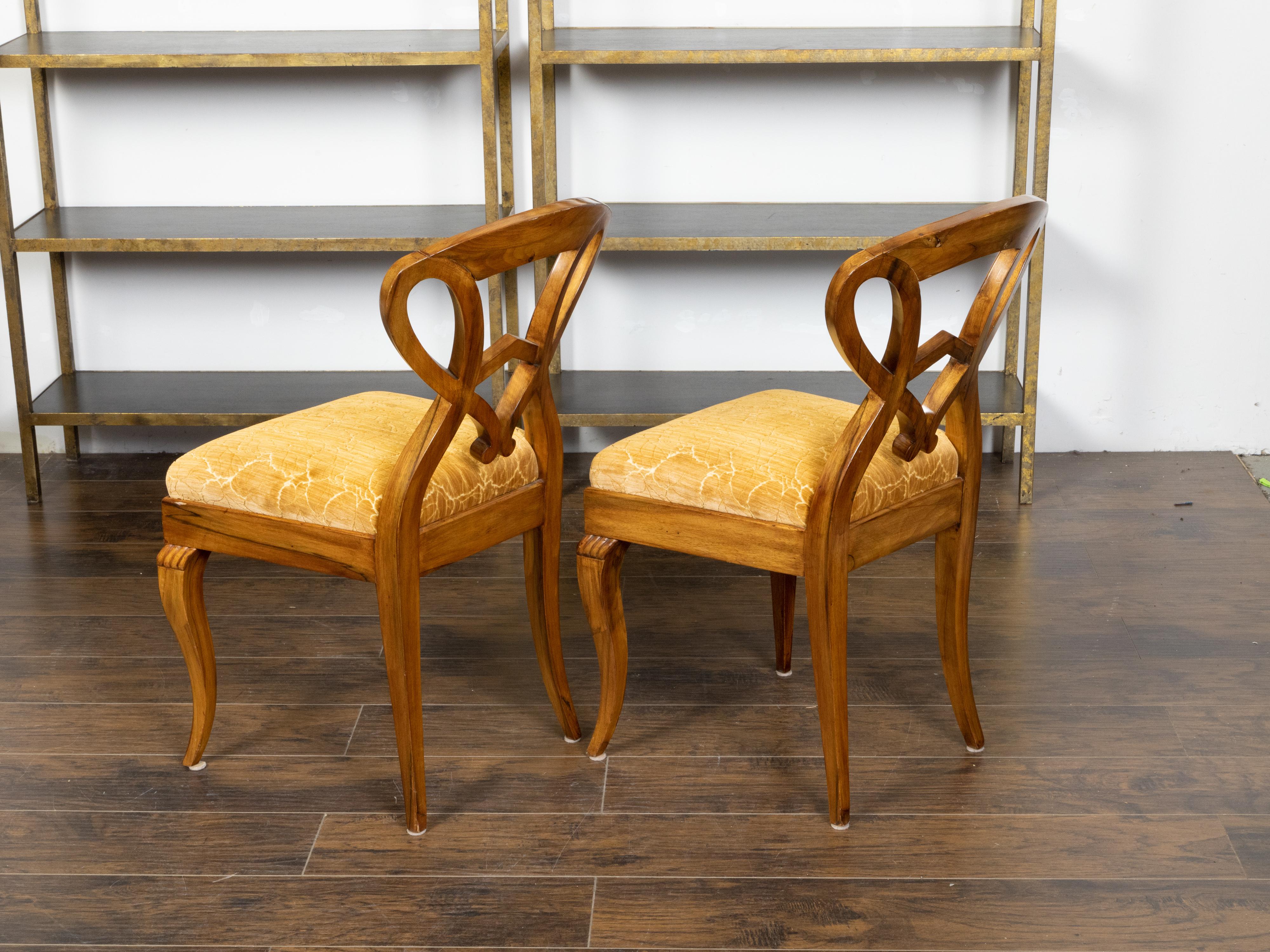 Pair of Austrian Biedermeier 19th Century Side Chairs with Carved Open Backs For Sale 1