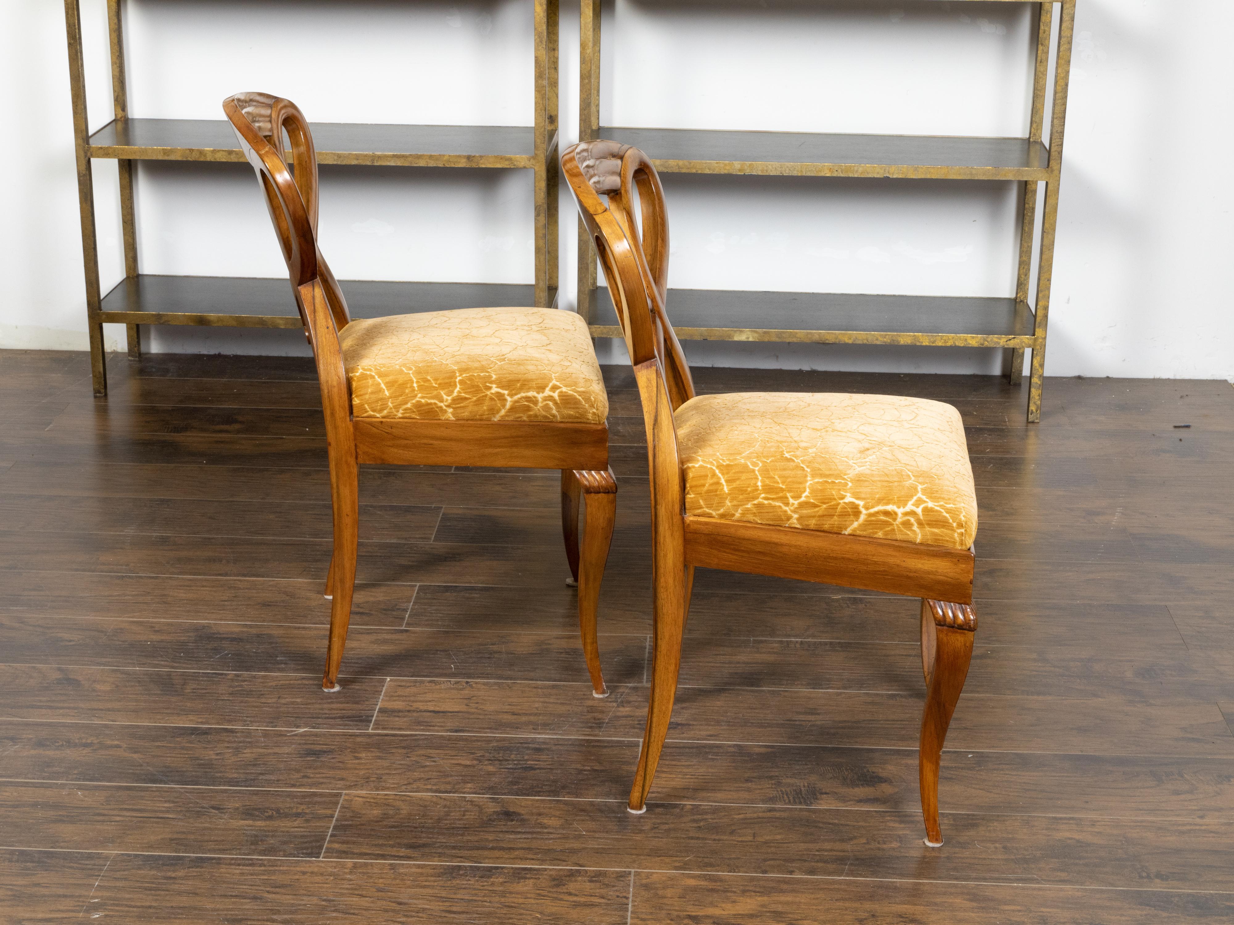 Pair of Austrian Biedermeier 19th Century Side Chairs with Carved Open Backs For Sale 4