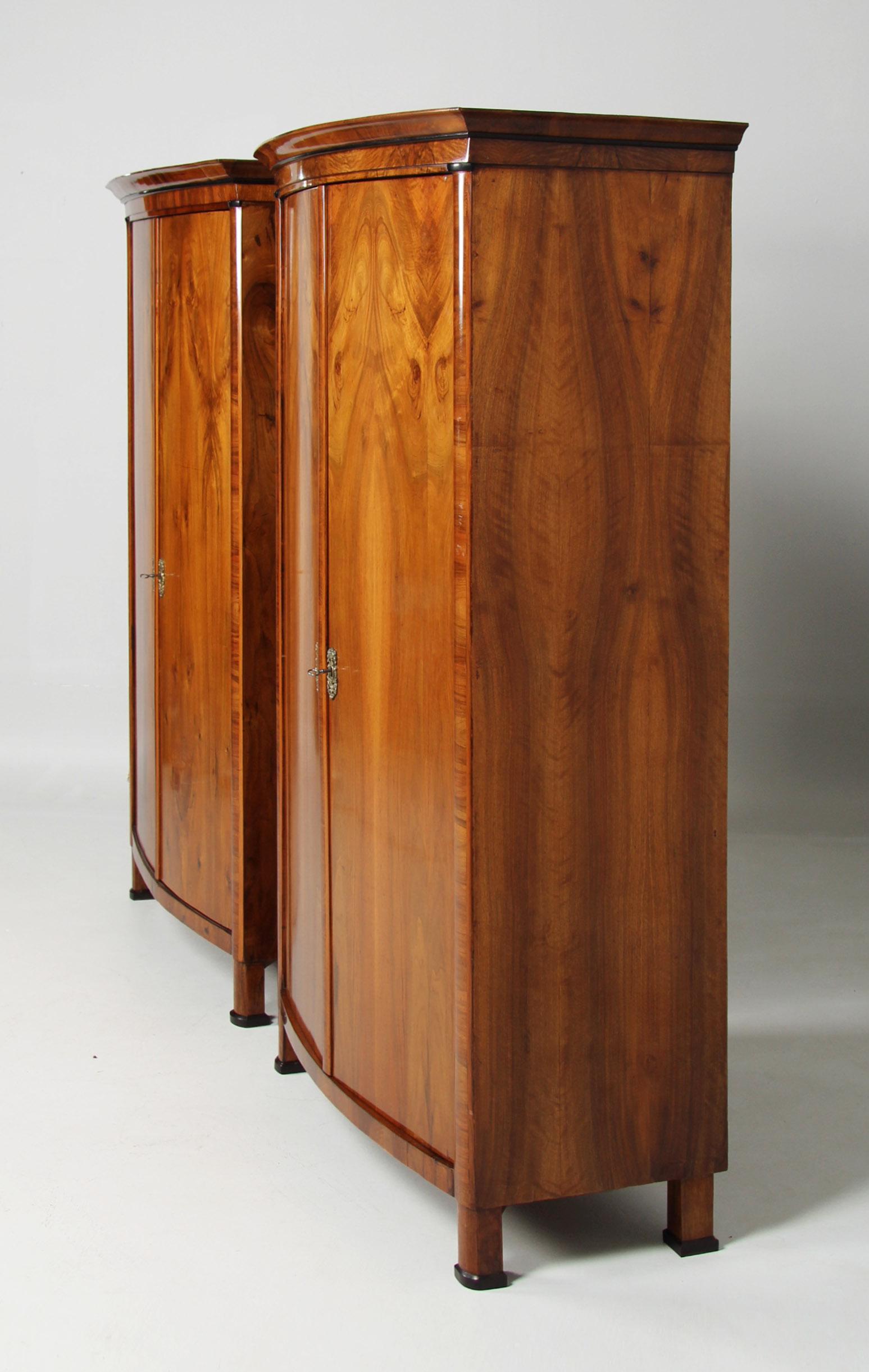 Pair of Austrian Biedermeier Wardrobes, Cabinets, Walnut, circa 1835 7