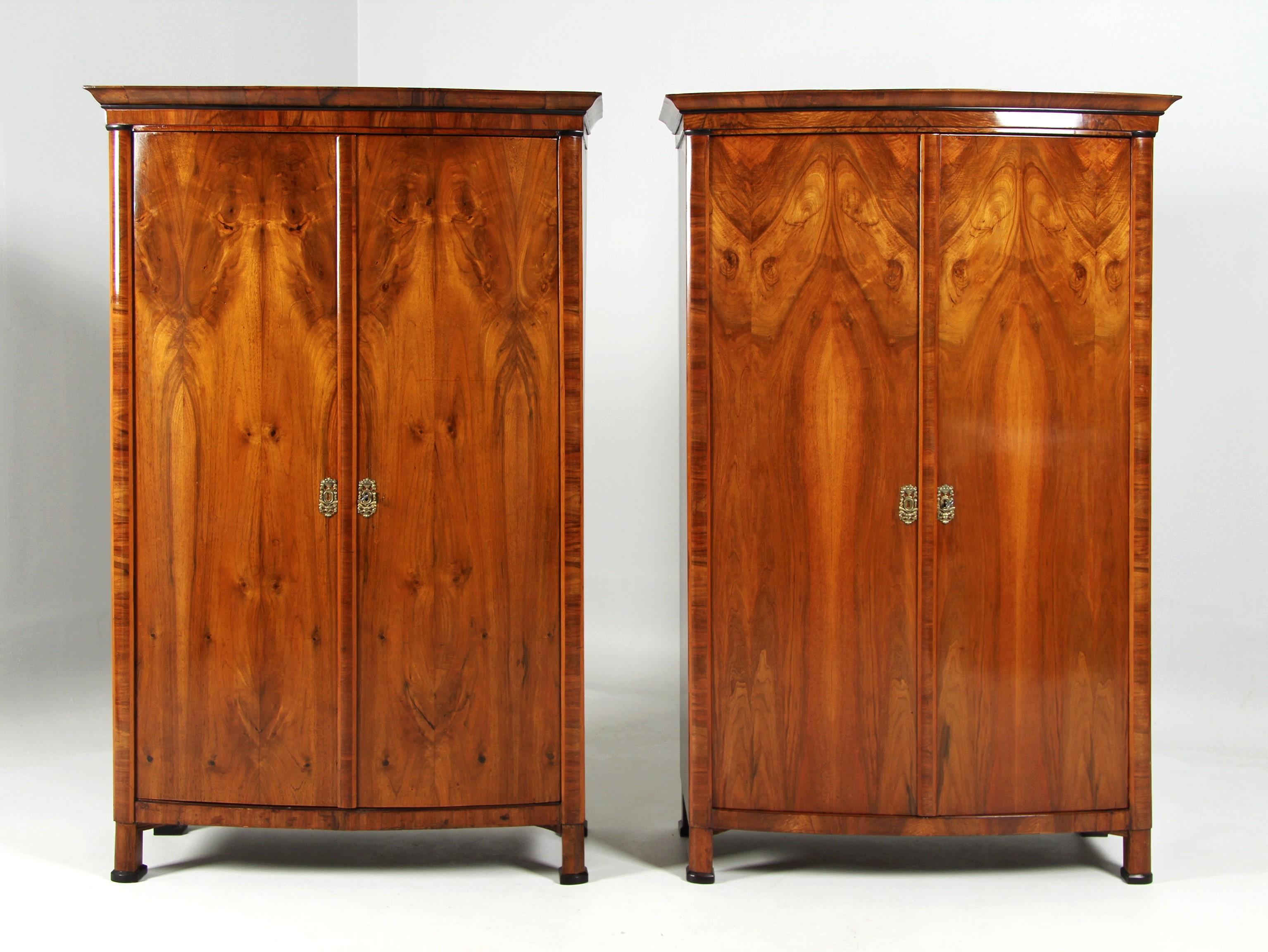 Pair of Austrian Biedermeier Wardrobes, Cabinets, Walnut, circa 1835 4
