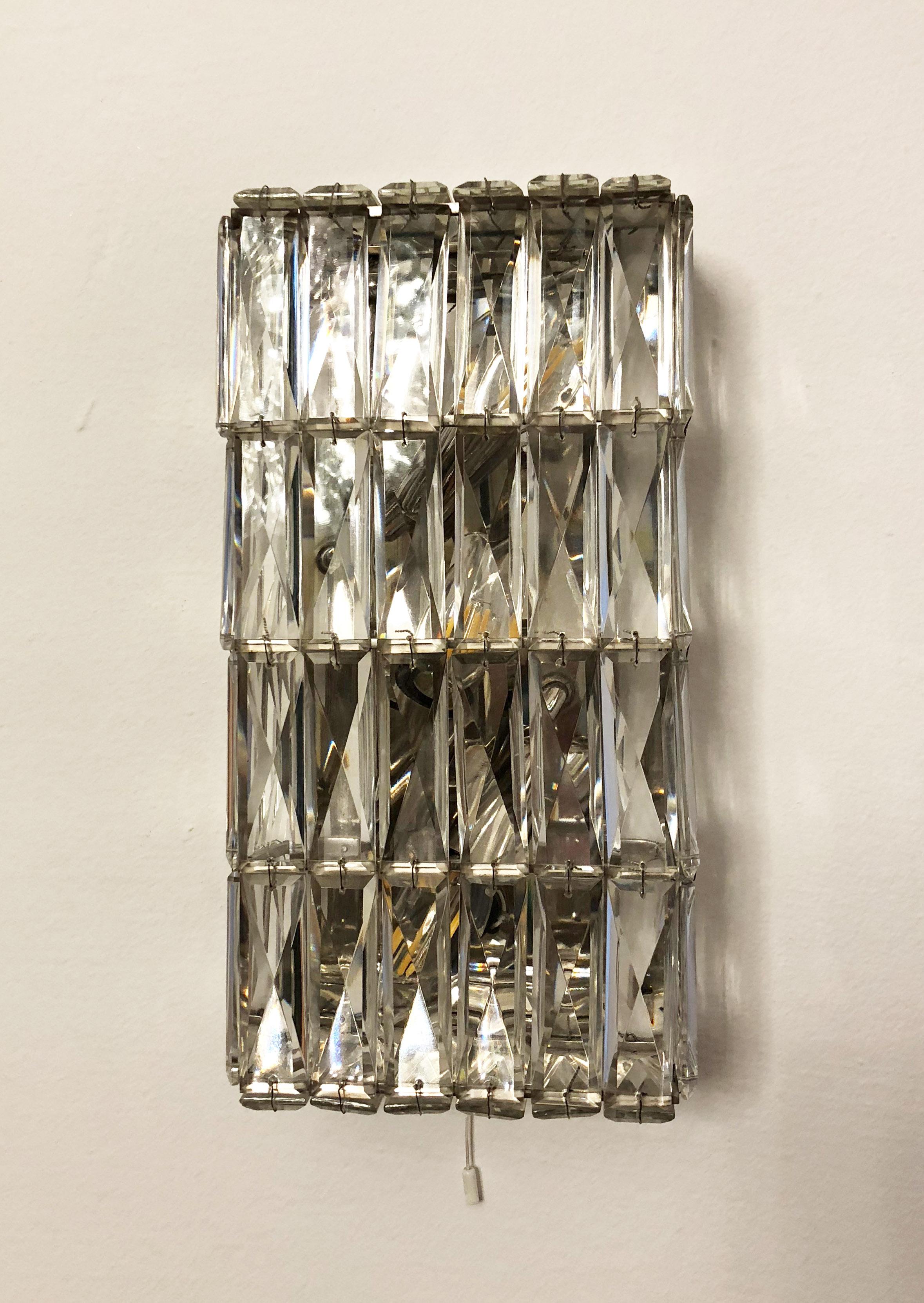 Mid-20th Century Pair of Austrian Crystal Sconces by Bakalowits and Sohne For Sale