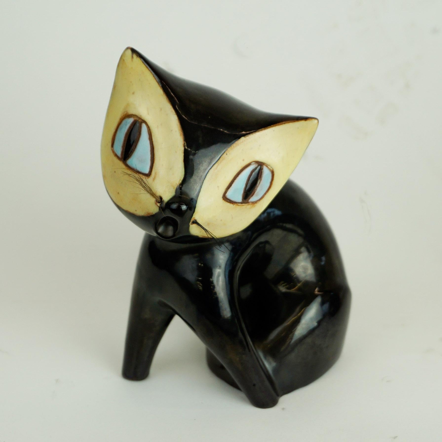 Pair of Austrian Midcentury Black Glazed Ceramic Cats by Leopold Anzengruber 6