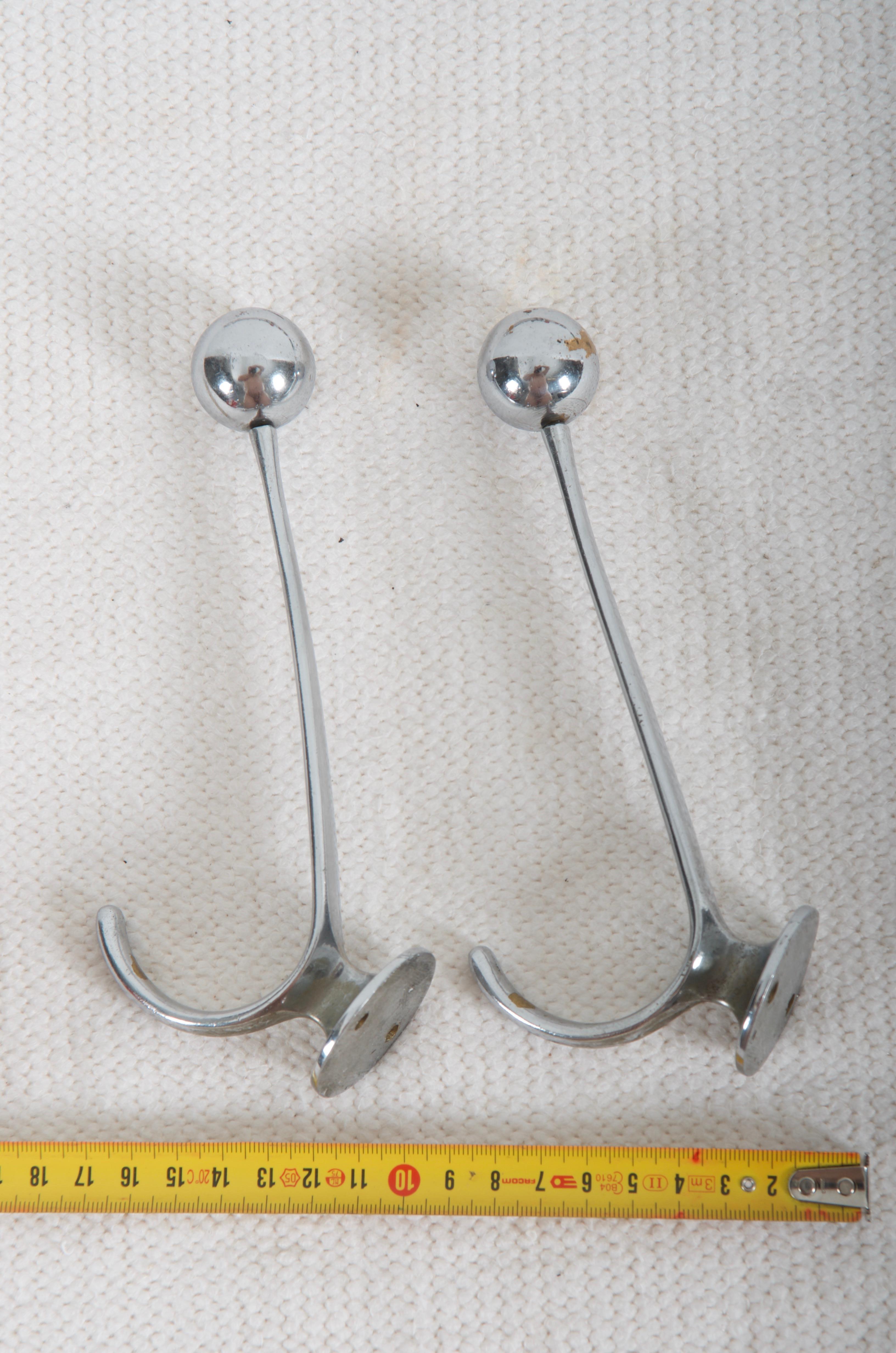 Pair of Austrian Midcentury Wall Hooks by Hagenauer 1