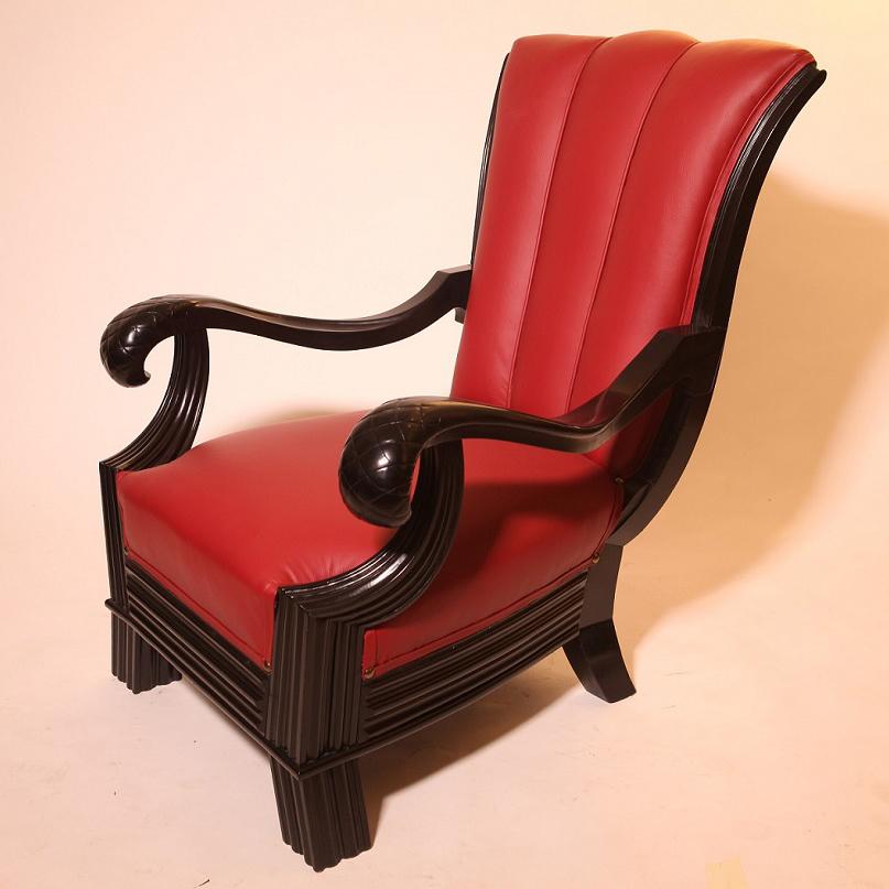 Ein Paar österreichische Art-Déco-Sessel aus rotem Leder, Otto Prutscher zugeschrieben (Art déco) im Angebot