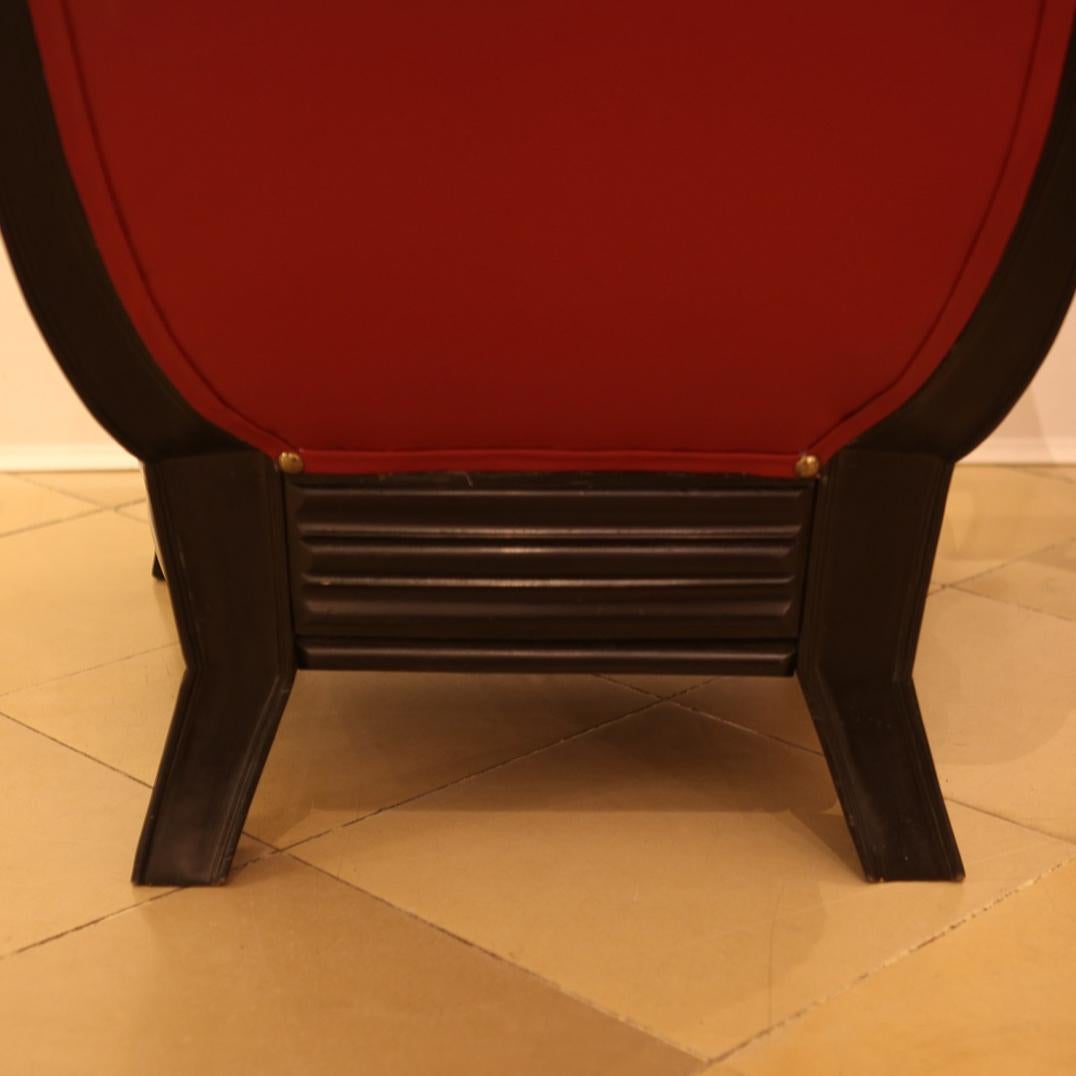 Ein Paar österreichische Art-Déco-Sessel aus rotem Leder, Otto Prutscher zugeschrieben (Buchenholz) im Angebot