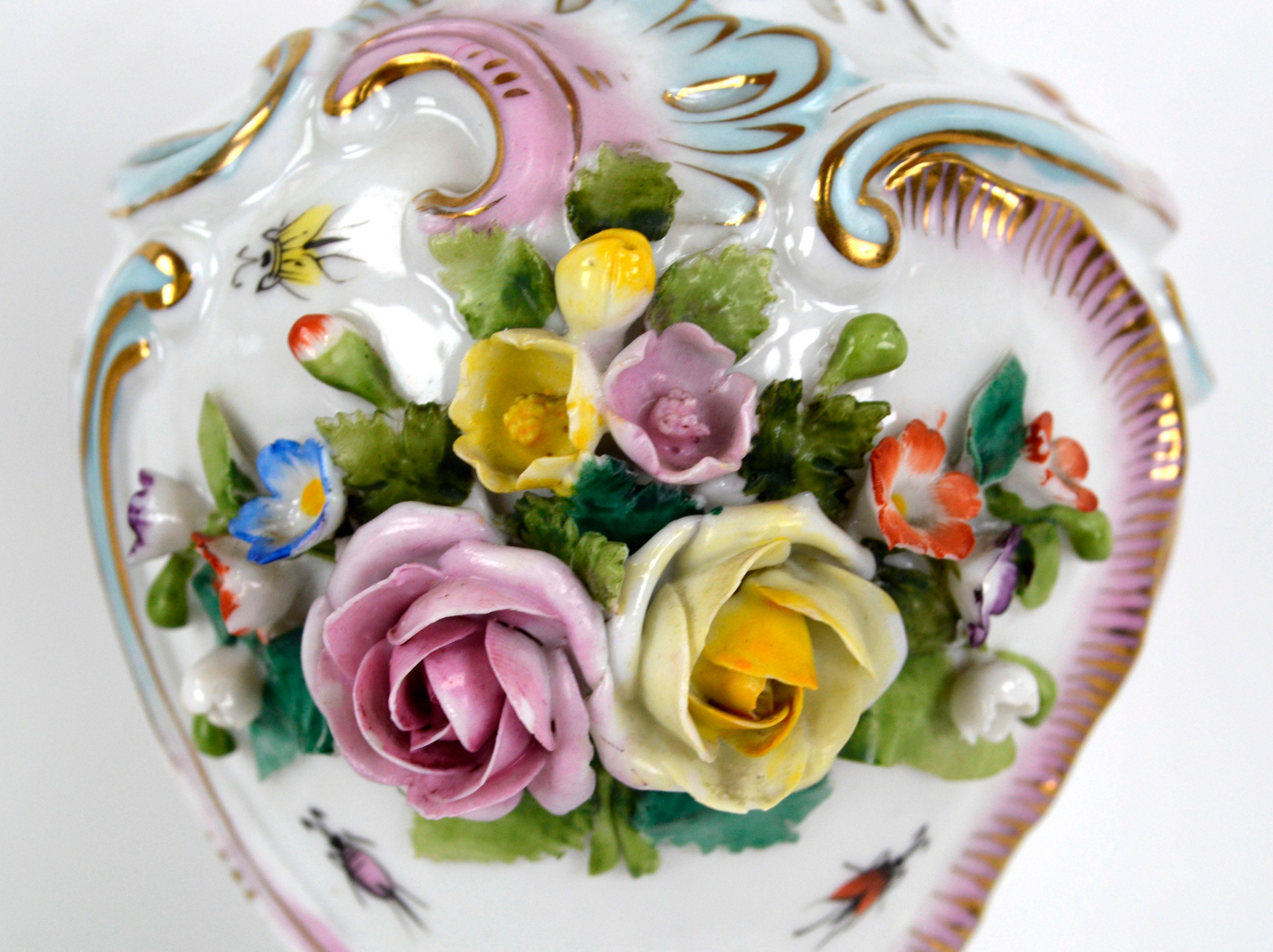 Pair of Austrian Royal Vienna Porcelain Encrusted Floral Vases For Sale 1