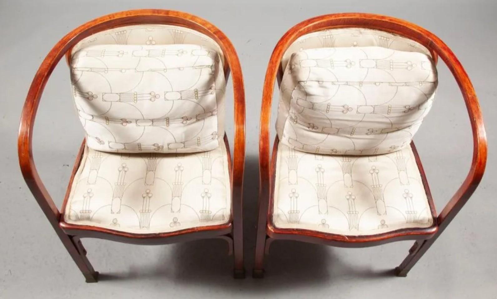 Pair of Austrian Secessionist Bentwood Open Armchairs In Fair Condition For Sale In NYC, NY