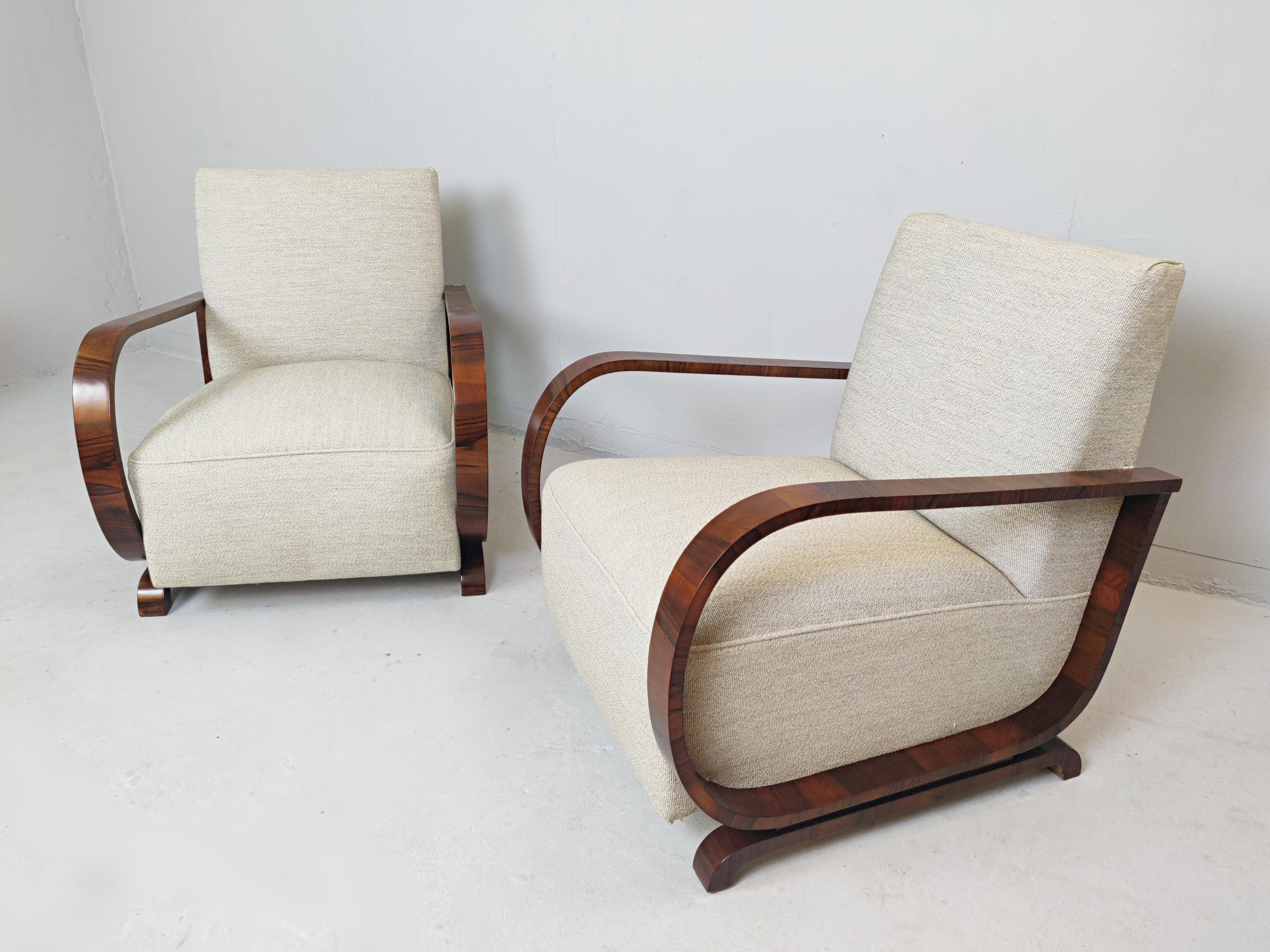 Pair of Austro-Hungarian Art Deco Armchairs, New Upholstery In Good Condition In Brussels, BE