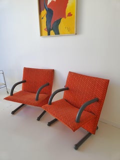 Pair of Authentic ARFLEX Italy T-Line Lounge Chairs Postmodern 1980s