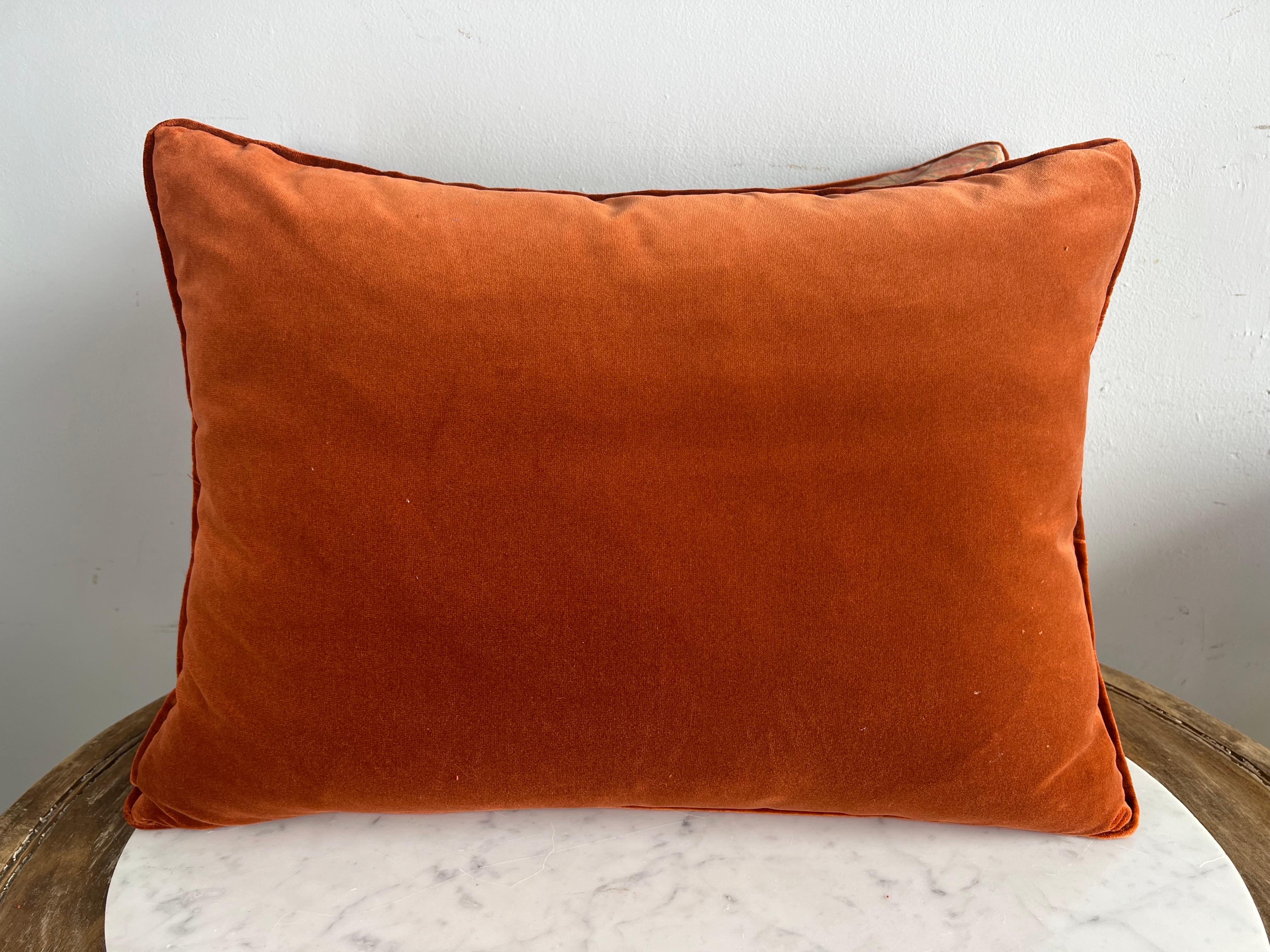 Pair of Authentic Fortuny Textile Pillows In Good Condition In Los Angeles, CA
