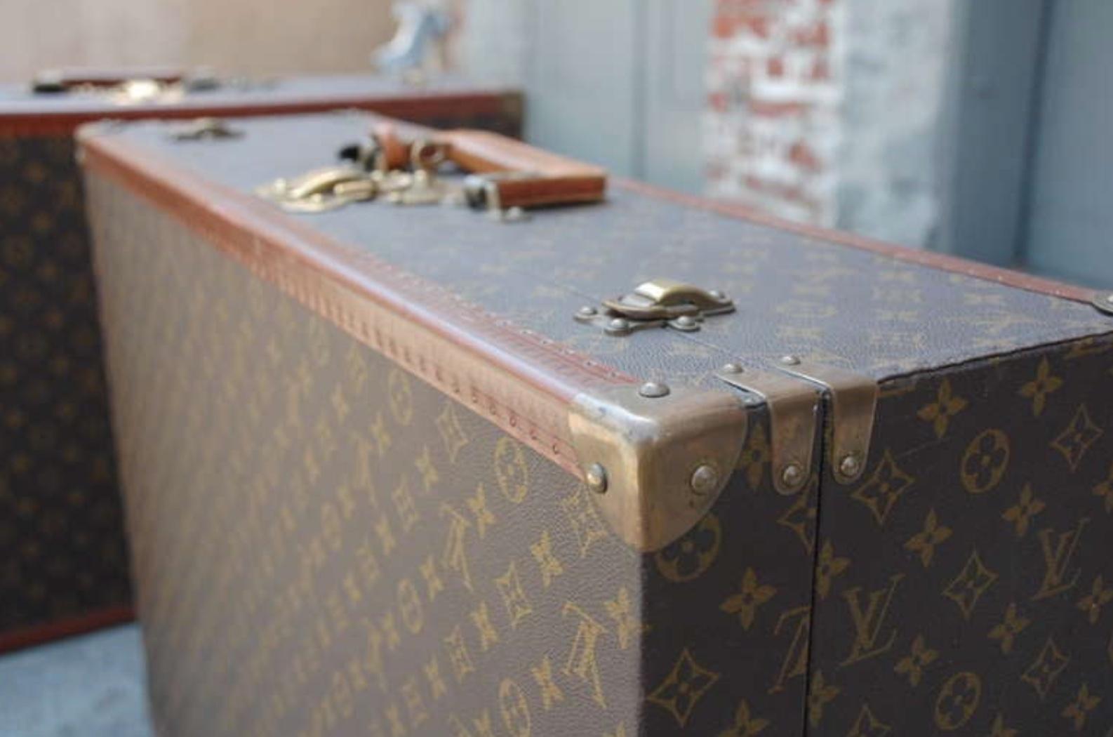 Paar authentische Louis Vuitton Luggage Pieces (Messing) im Angebot