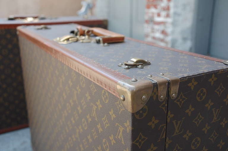 Mid-20th Century Pair of Authentic Louis Vuitton Luggage Pieces For Sale