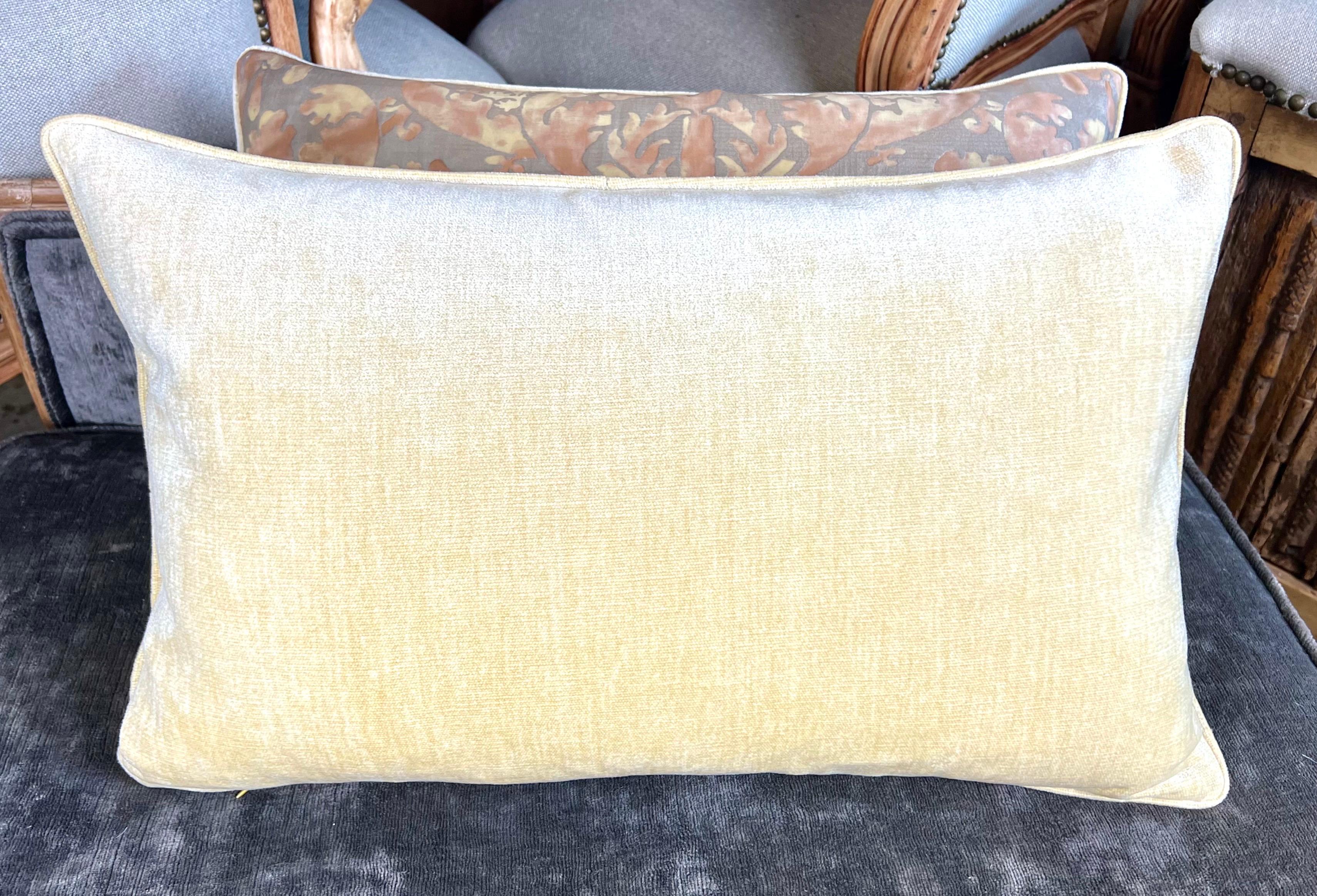 Contemporary Pair of Authentic Vintage Fortuny Pillows For Sale