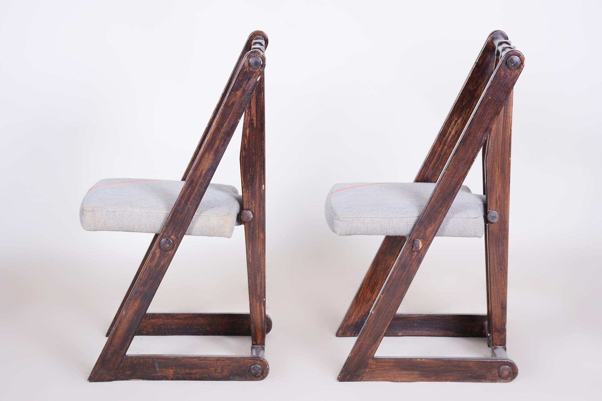 Coppia di poltrone Avant Garde, realizzate nella Repubblica Ceca degli anni '40. Originale, non restaurato in vendita 3