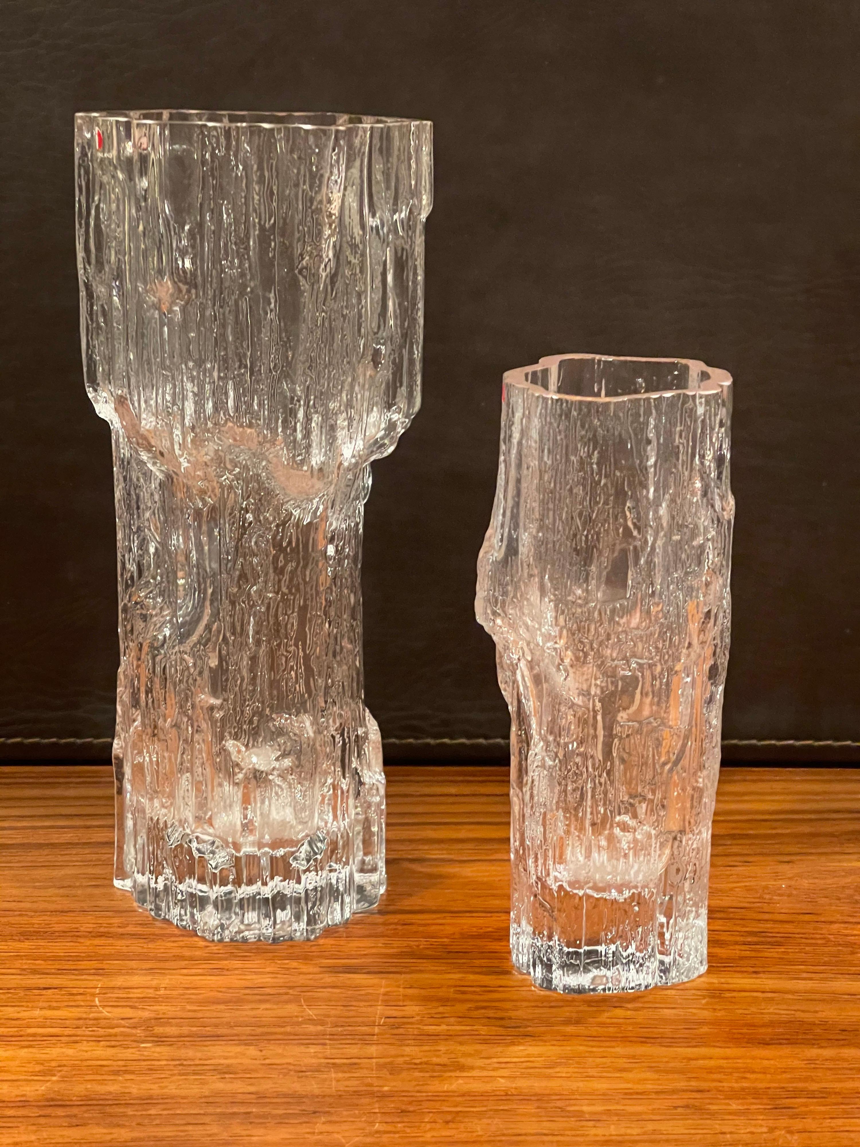 Ein Paar Eisglasvasen „Avena“ von Tapio Wirkkala für Iittala aus Finnland (Finnisch) im Angebot
