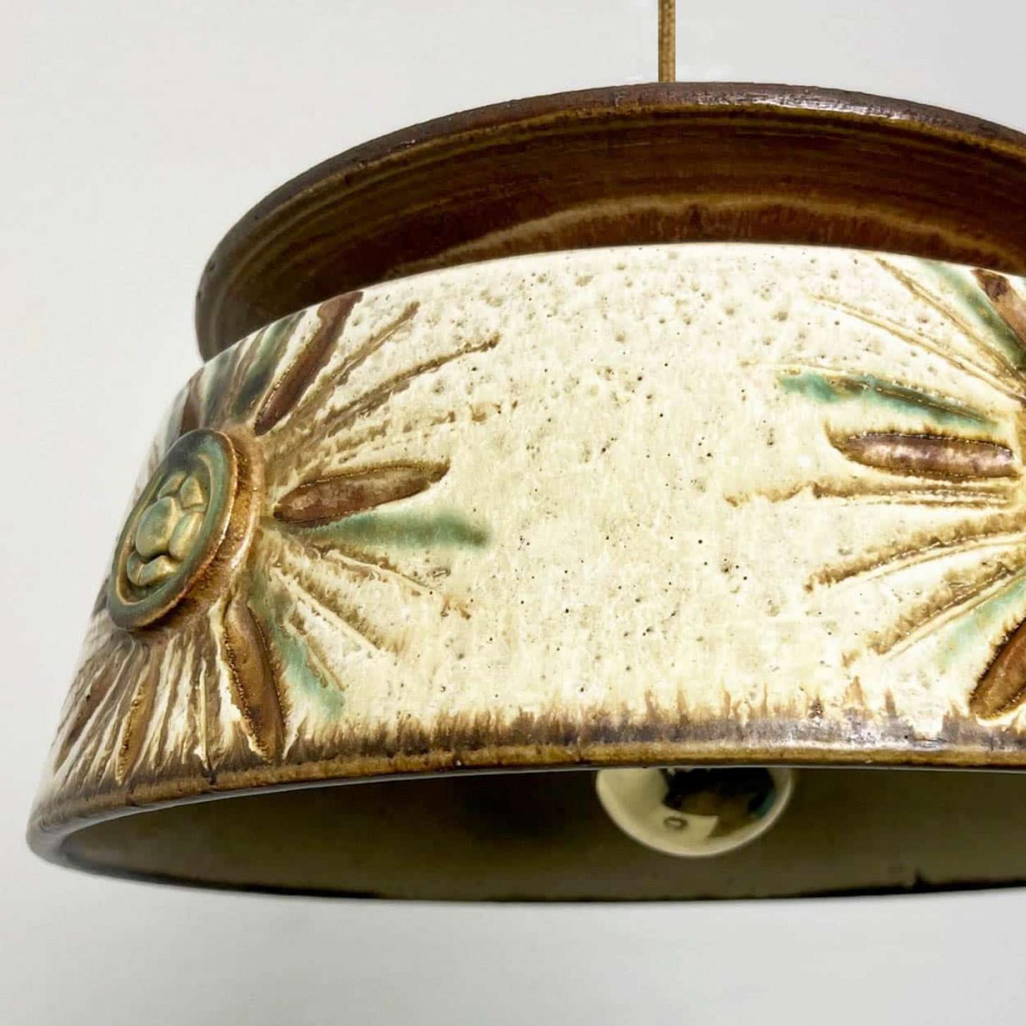 Paire de lampes suspendues Axella en céramique taupe-verte, Danemark, 1970 en vente 2