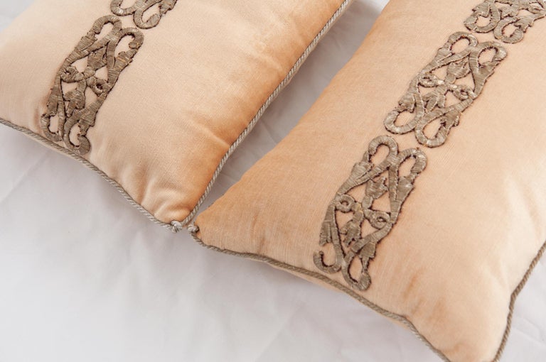 Pair of B. Viz Design Antique Textile Pillow In Good Condition For Sale In Baton Rouge, LA