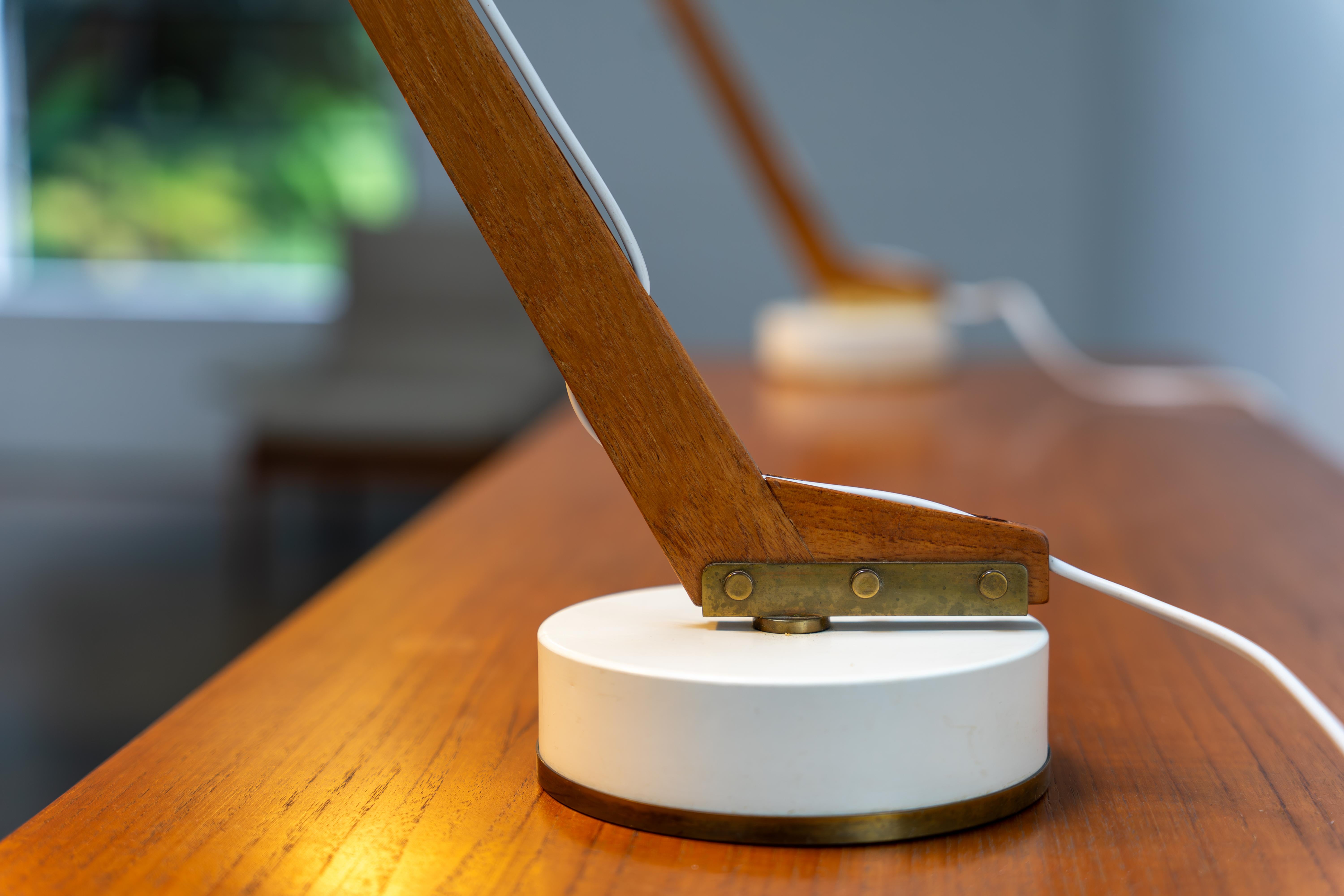 Pareja de lámparas de mesa B54 de Hans-Agne Jakobsson AB Markaryd, 1955 en venta 3