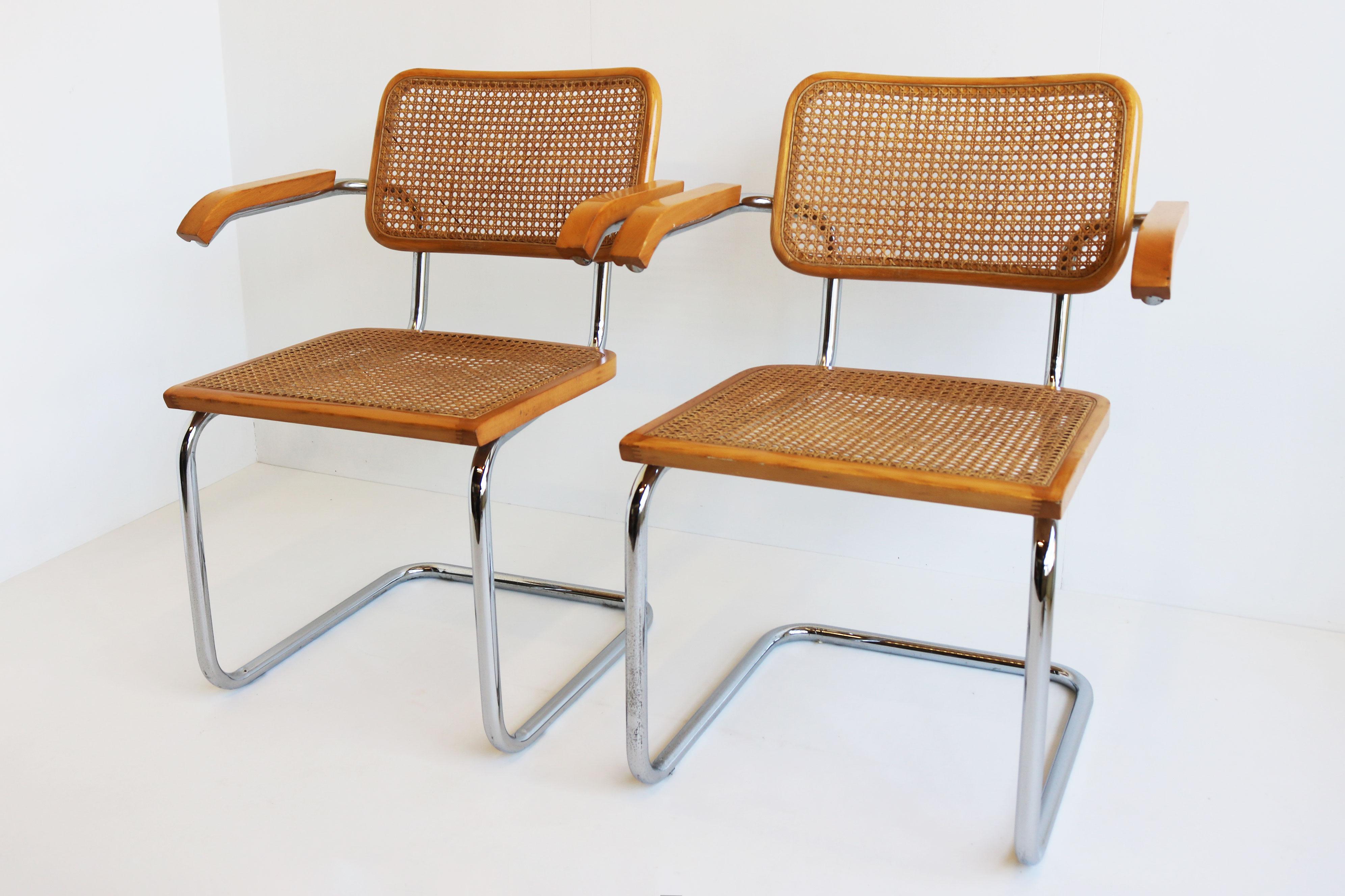 Coppia di poltrone B64 Cesca di Marcel Breuer 1970s Made in italy Cromo Beeche #2 in vendita 6