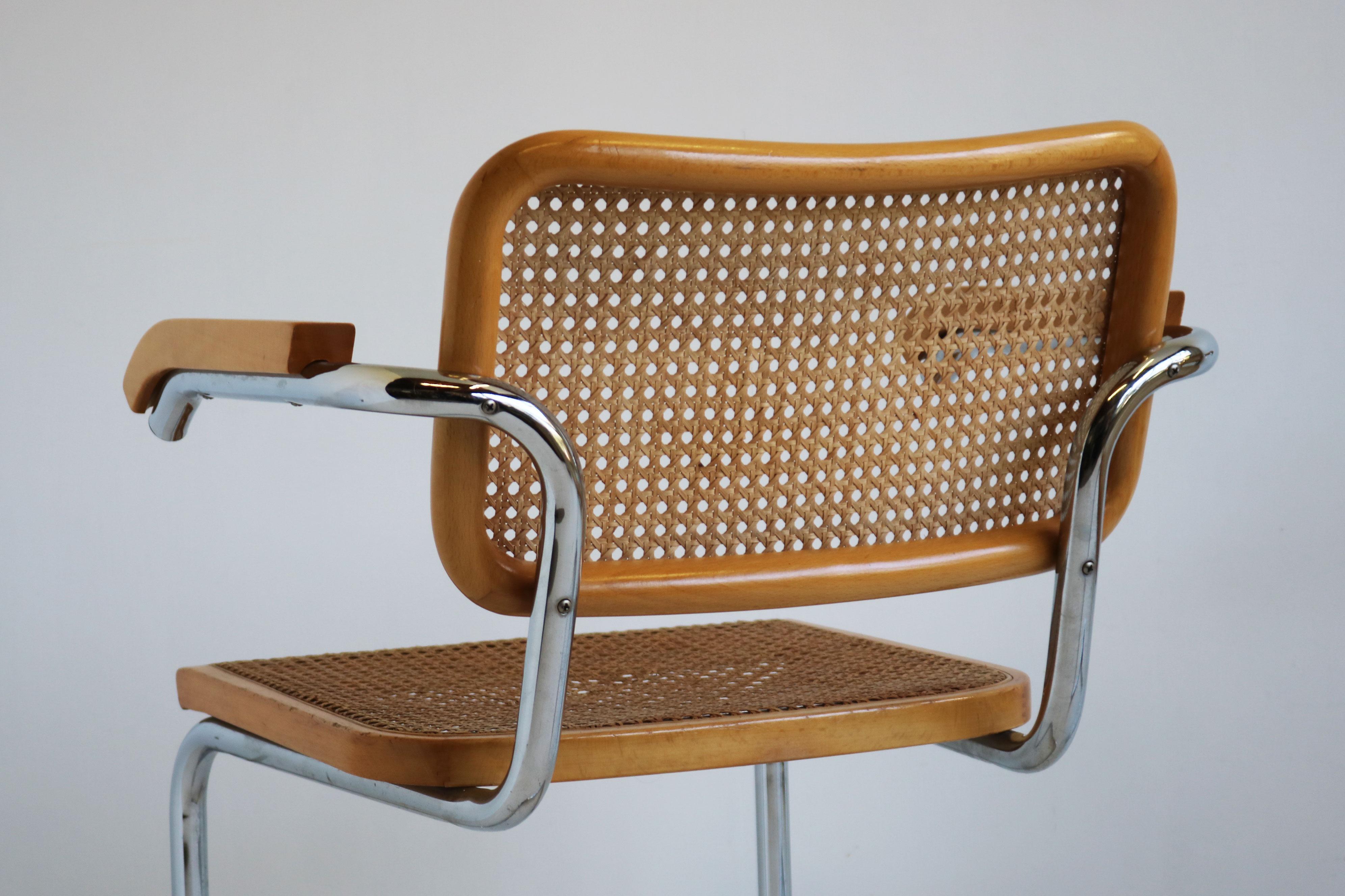 Coppia di poltrone B64 Cesca di Marcel Breuer 1970s Made in italy Chrome Beeche in vendita 1
