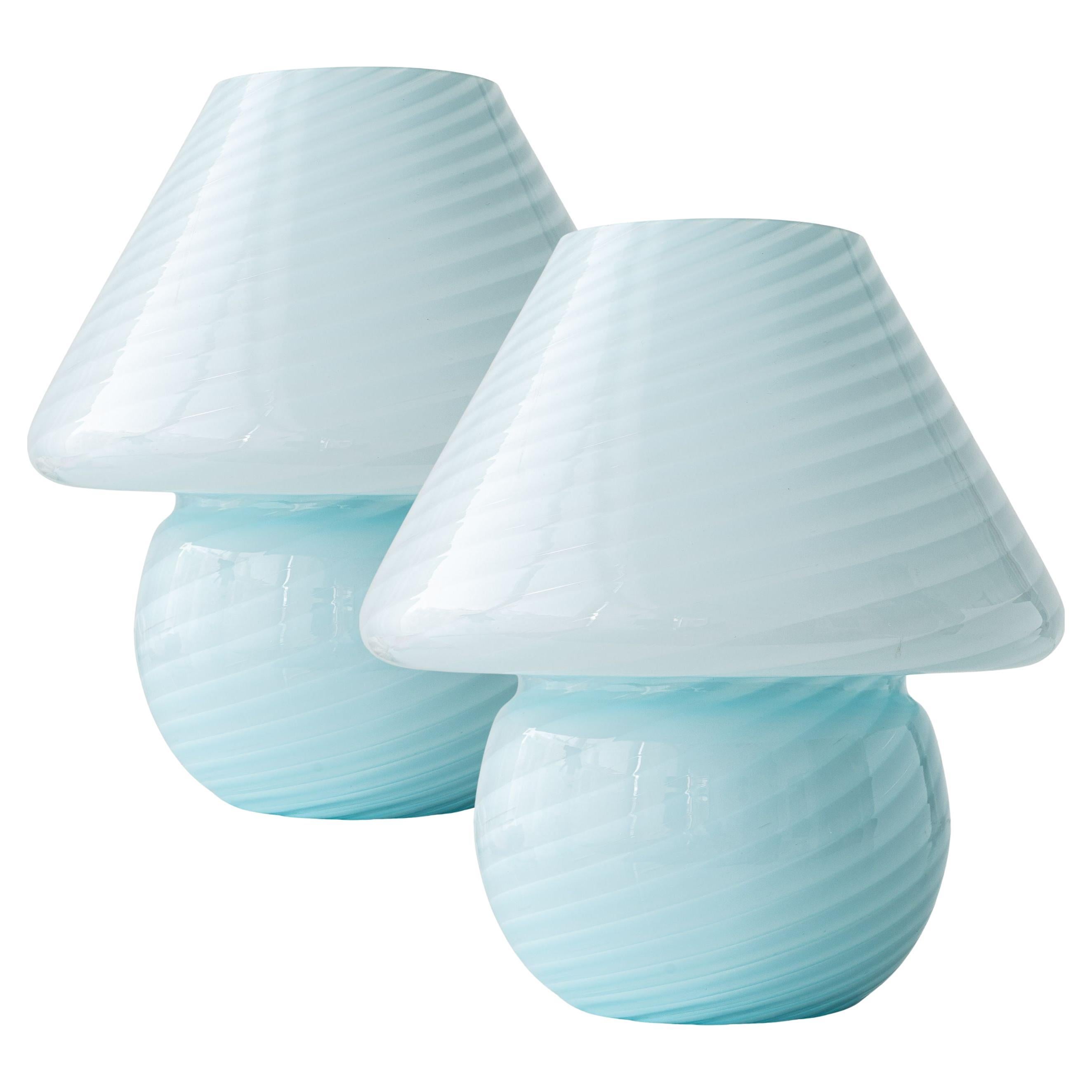 Pareja de lámparas "seta" de cristal de Murano azul, La Murrina, Italia, años 80-90