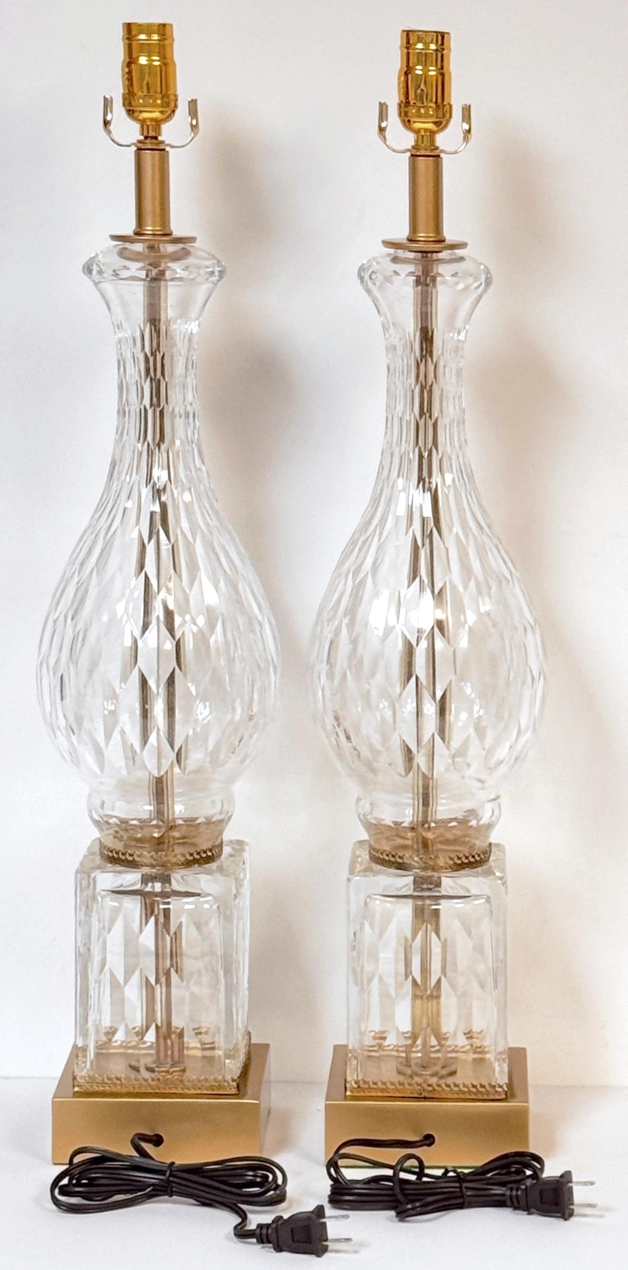 20th Century Pair of Baccarat (Attributed) Crystal Baluster Column Lamps, France Circa 1950s For Sale