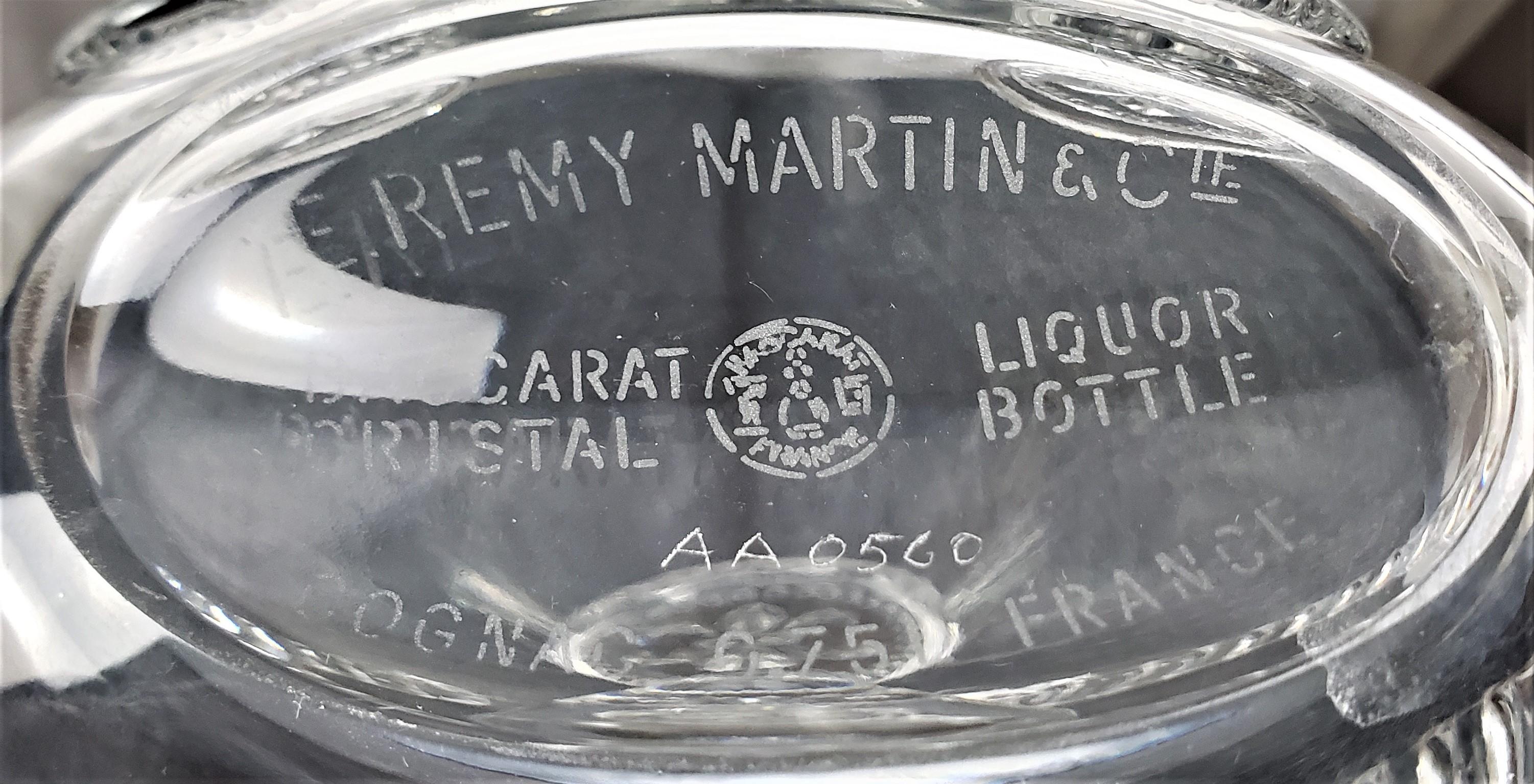 Paar Baccarat-Kristallflaschen aus der Mitte des Jahrhunderts Remy Martin Likörflaschen oder Dekanter im Angebot 3