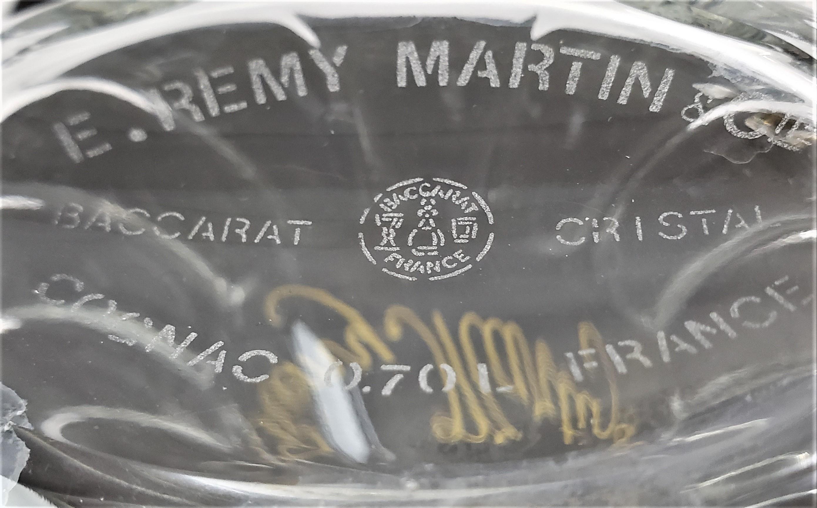 Paar Baccarat-Kristallflaschen aus der Mitte des Jahrhunderts Remy Martin Likörflaschen oder Dekanter im Angebot 4