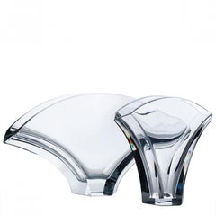 Paire de vases en cristal Ginkgo signés Baccarat, France