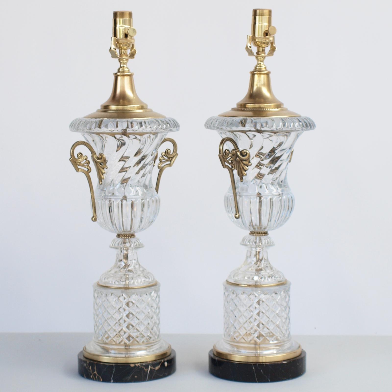 Pair of Baccarat Spiral Urn Glass Lamps In Good Condition For Sale In West Palm Beach, FL