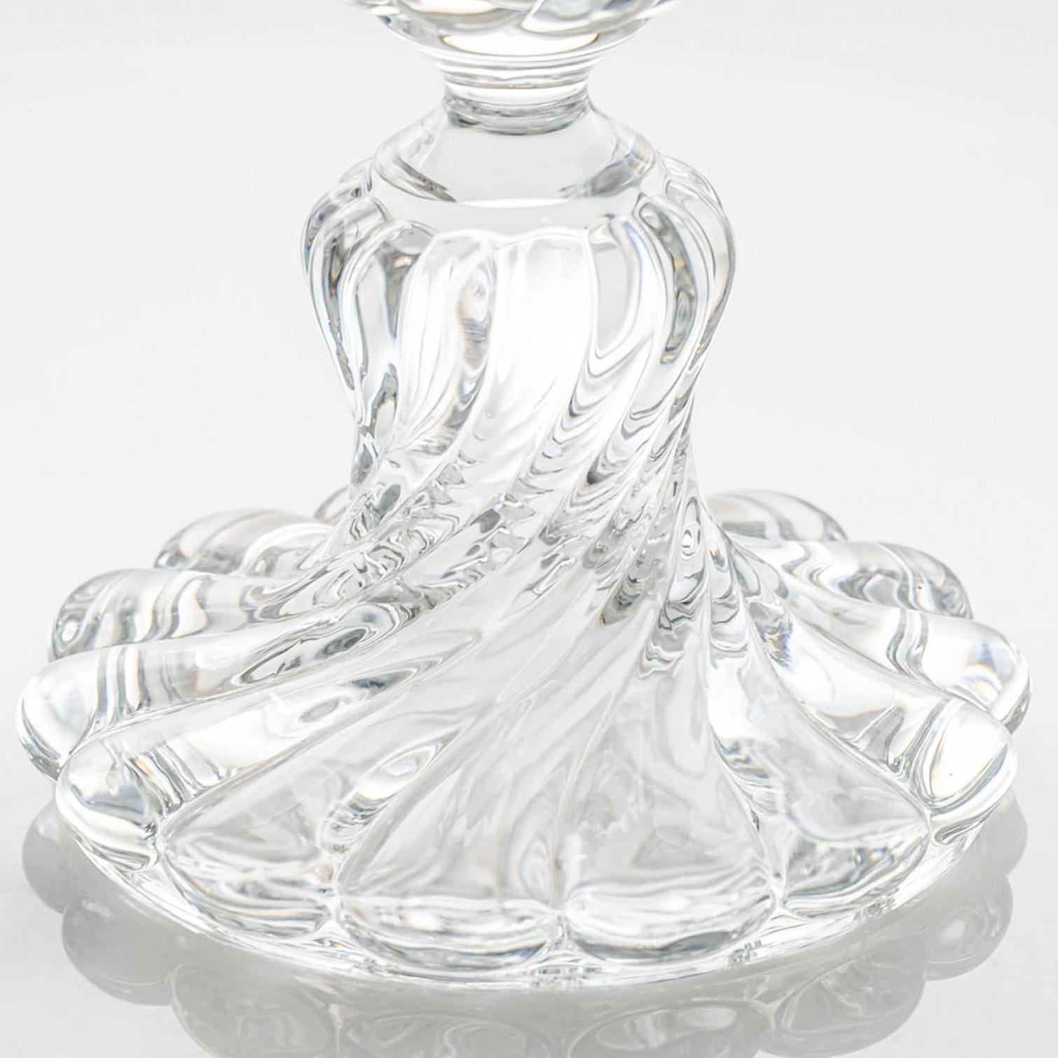 French Pair of Baccarat Structured Clear Crystal Vases, France For Sale