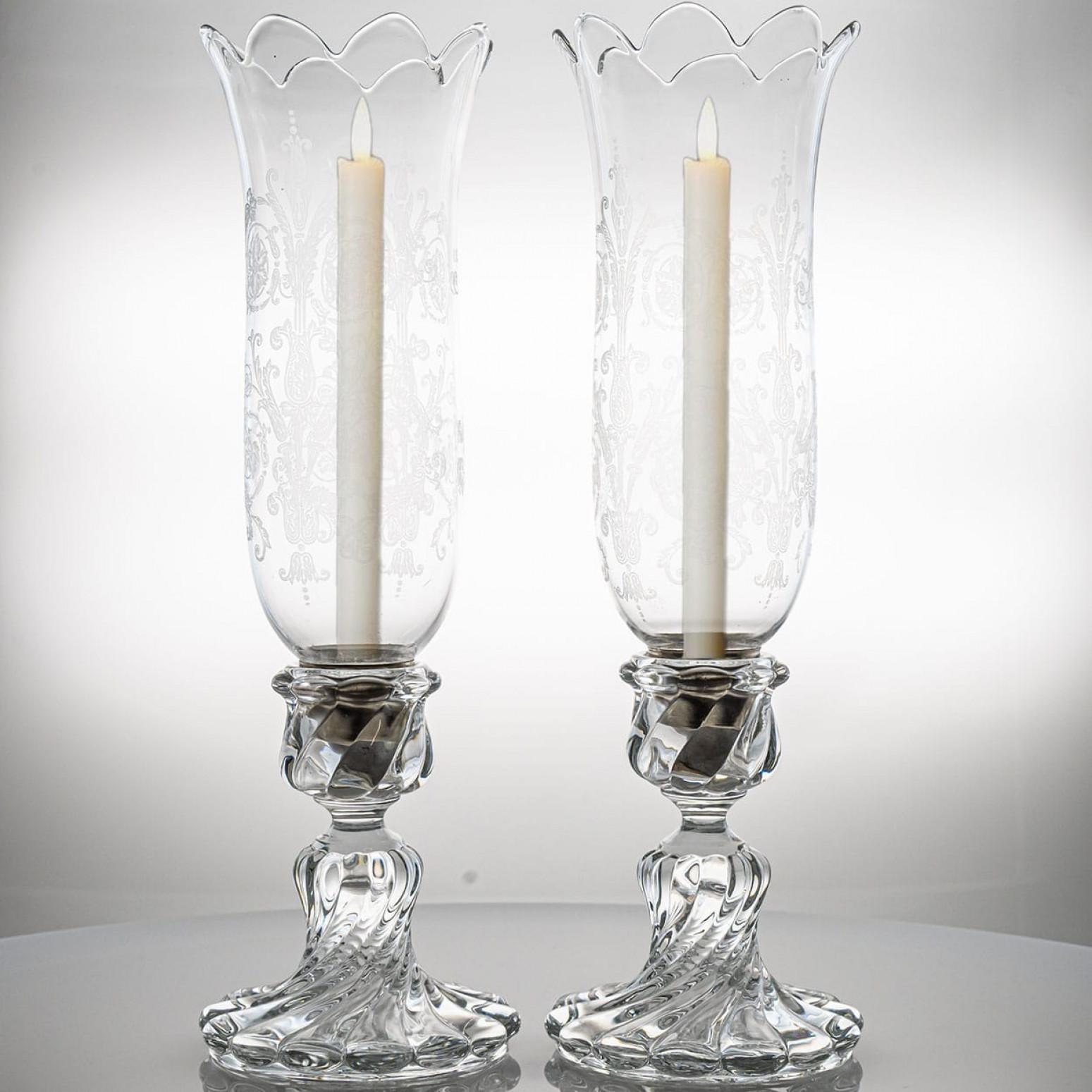Pair of Baccarat Structured Clear Crystal Vases, France In Good Condition For Sale In Rijssen, NL