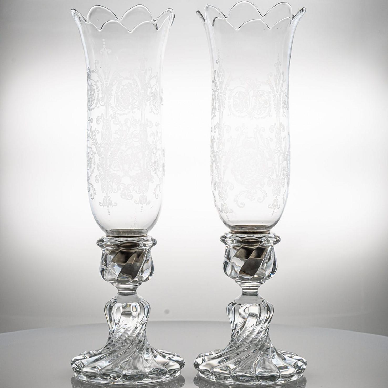 Pair of Baccarat Structured Clear Crystal Vases, France For Sale 2
