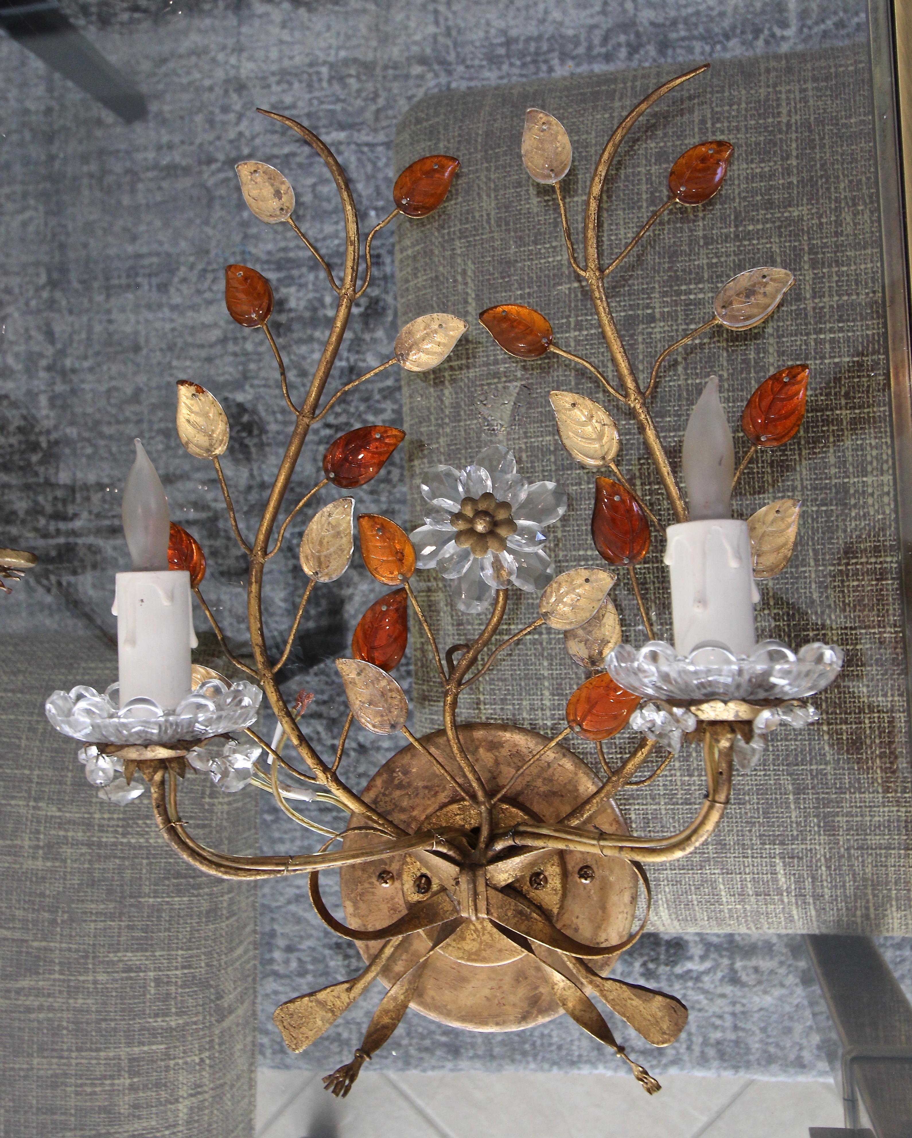 Pair of Baguès Style Floral Gilt Metal Wall Sconces For Sale 12