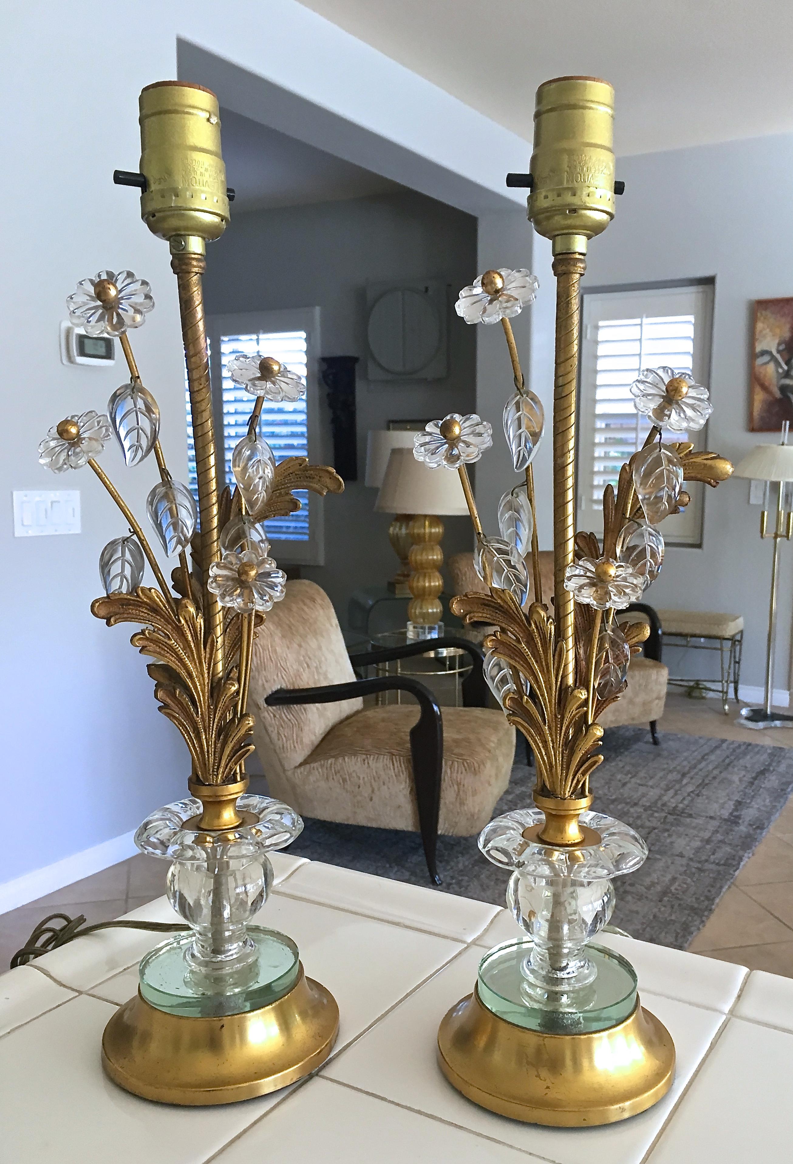 Pair of Baguès Style French Brass Flower and Leaf Table Lamps In Good Condition In Palm Springs, CA